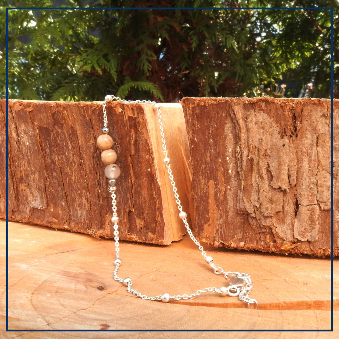 Calm Serenity - Zilveren armband met Chalcedoon