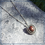 Liora –  Zilveren hanger met tijgeroog