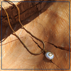 Pearl Twist - Zoetwaterparel hanger met collier 14 karaat vermeill