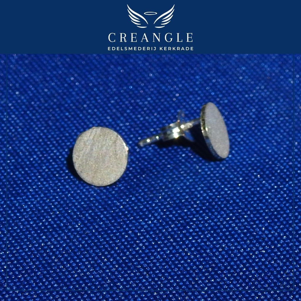 Tiny Rounds Duo - Gesmede Oorknopjes rond zand