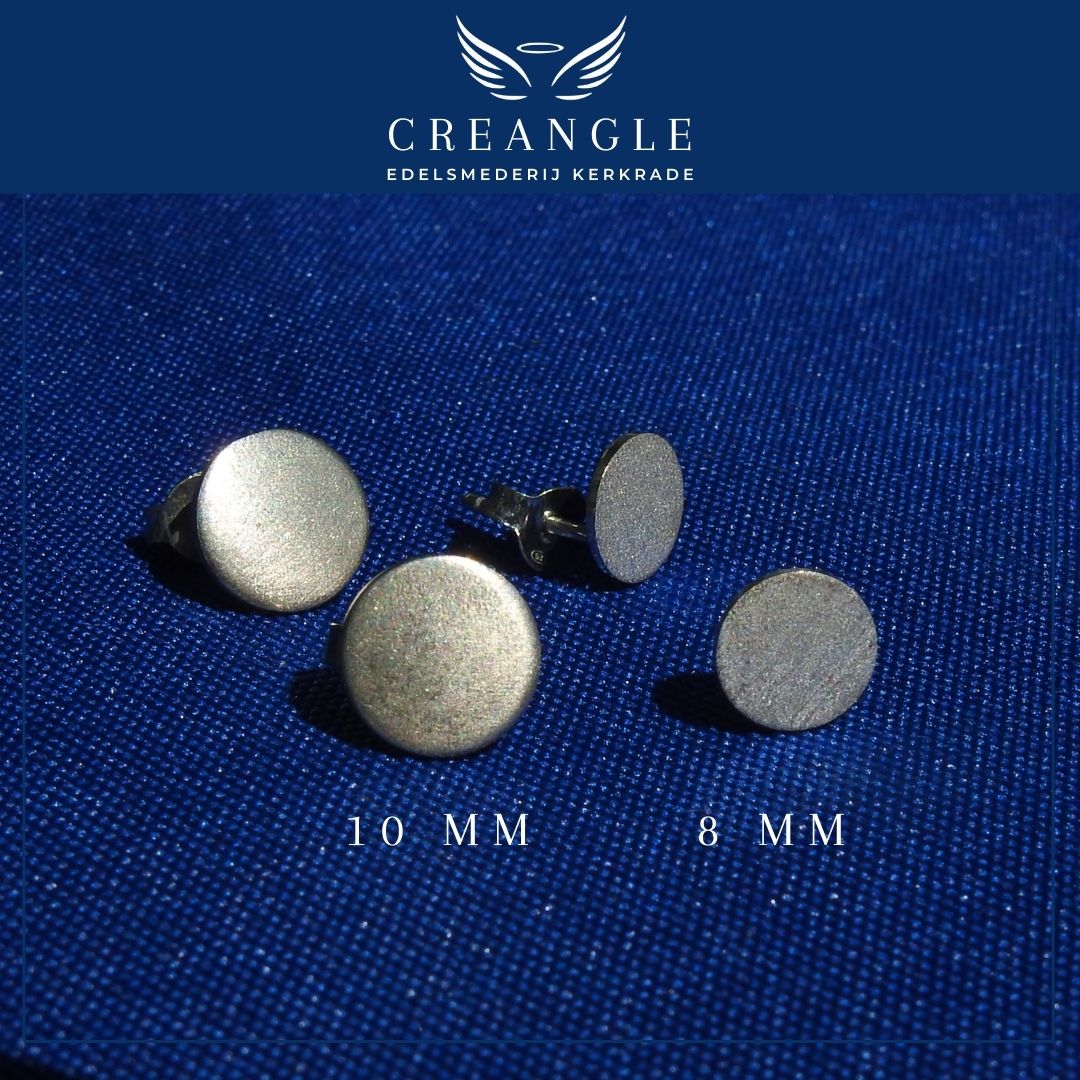 Tiny Rounds Duo - Gesmede Oorknopjes rond zand