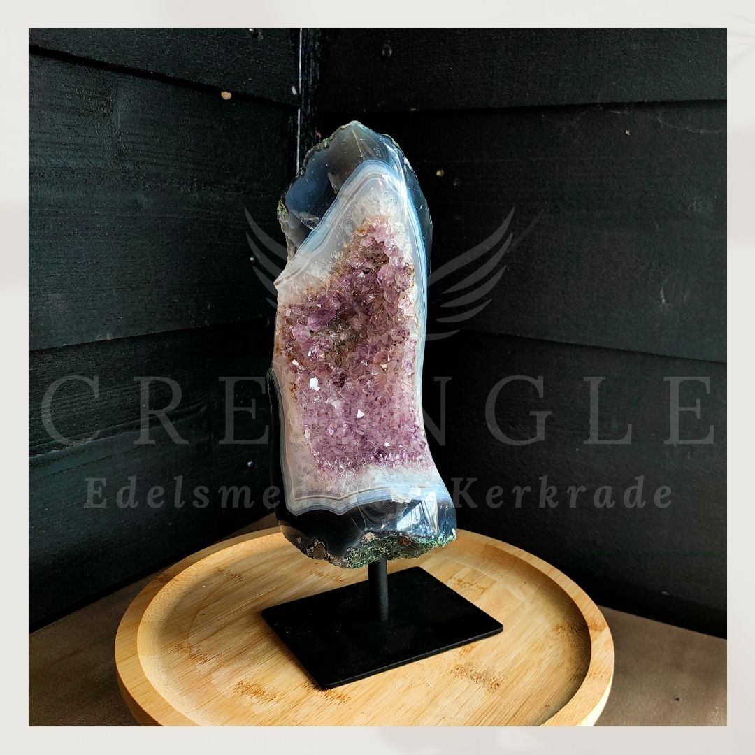 Amethist op standaard (A+ klasse)