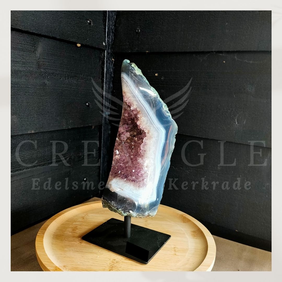 Amethist op standaard (A+ klasse)