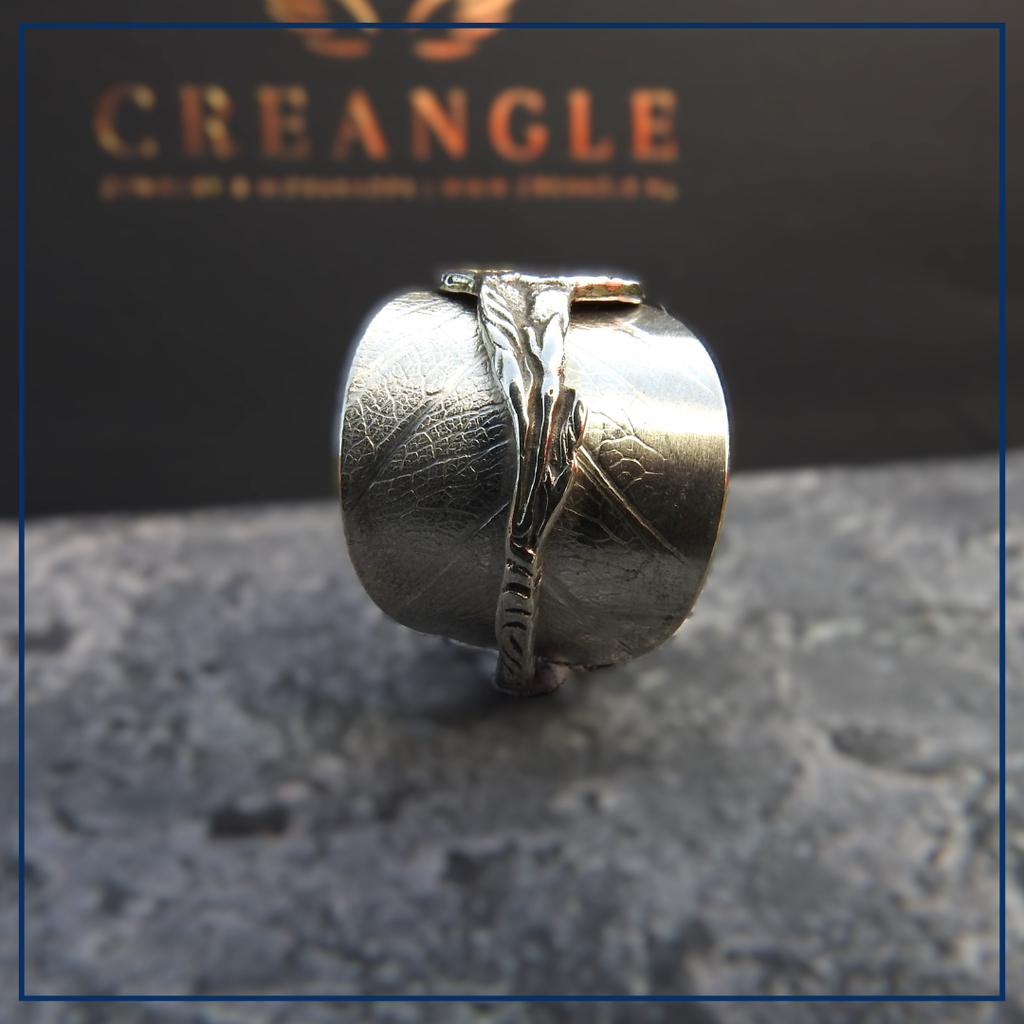 Essence of Rebirth – Forget-Me-Not - Gesmede bestekring