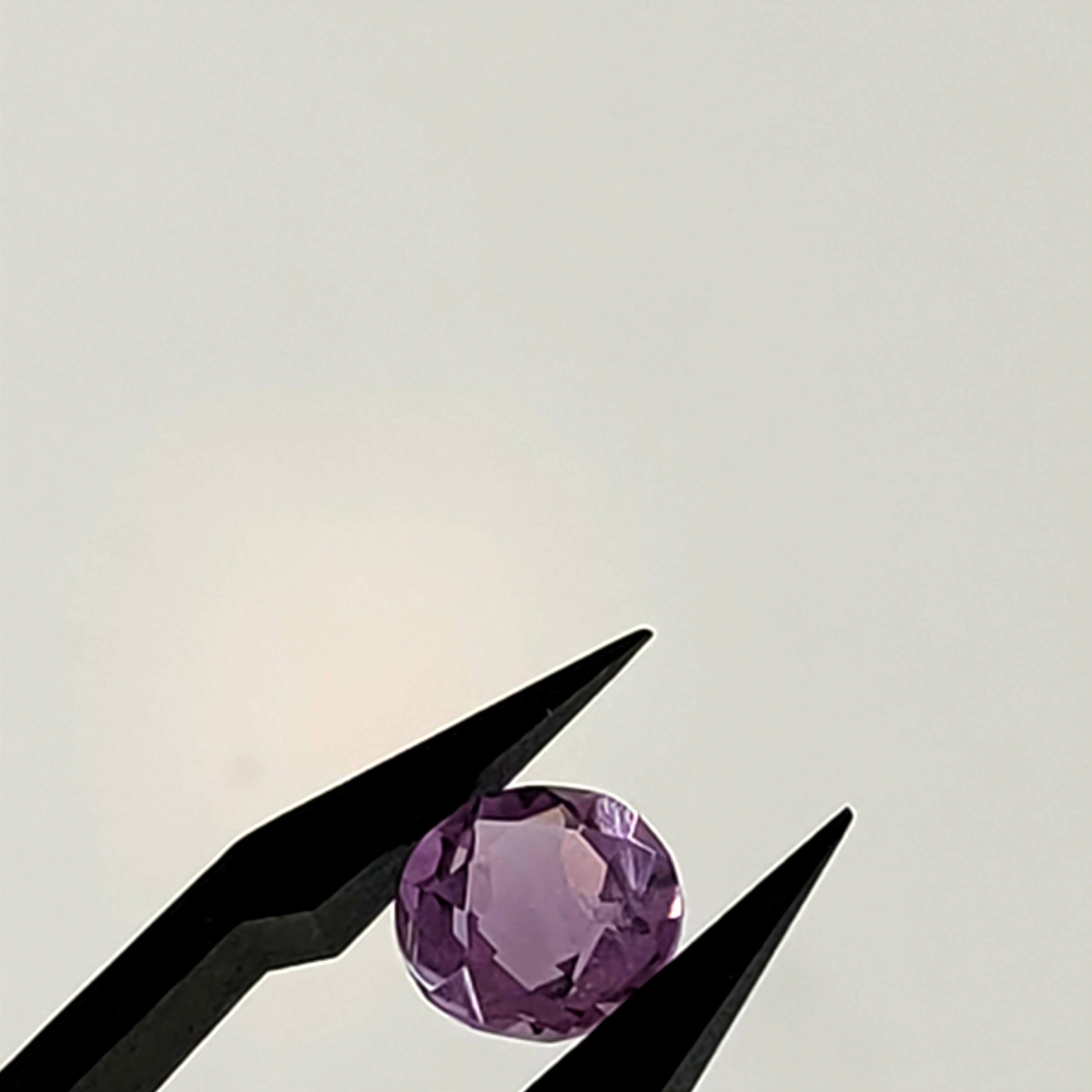 Amehtist gef. rond 8x5.5 mm | LE0034