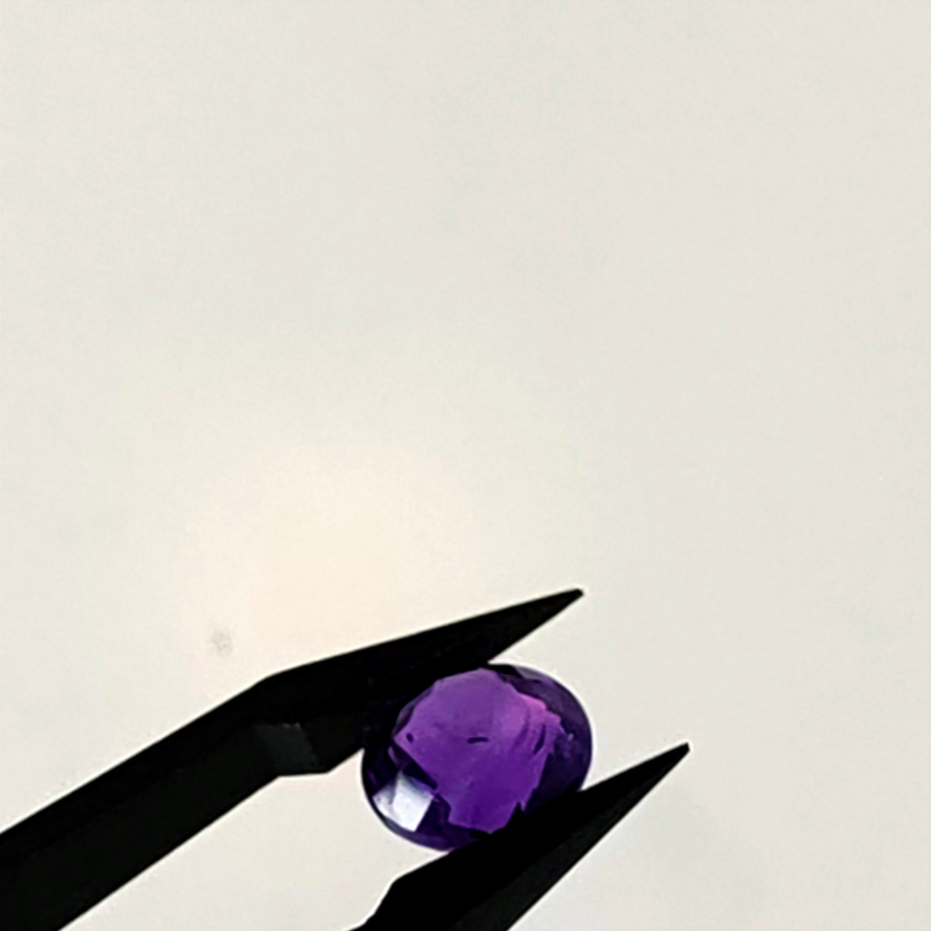 Amehtist Sp. gef. rond 9.5x6.5 mm | LE0038