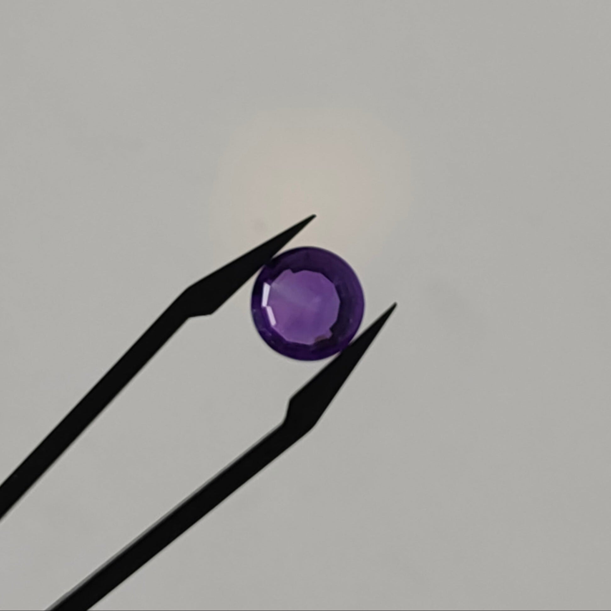 Amehtist Sp. gef. rond 10.3x5.6 mm | LE0039