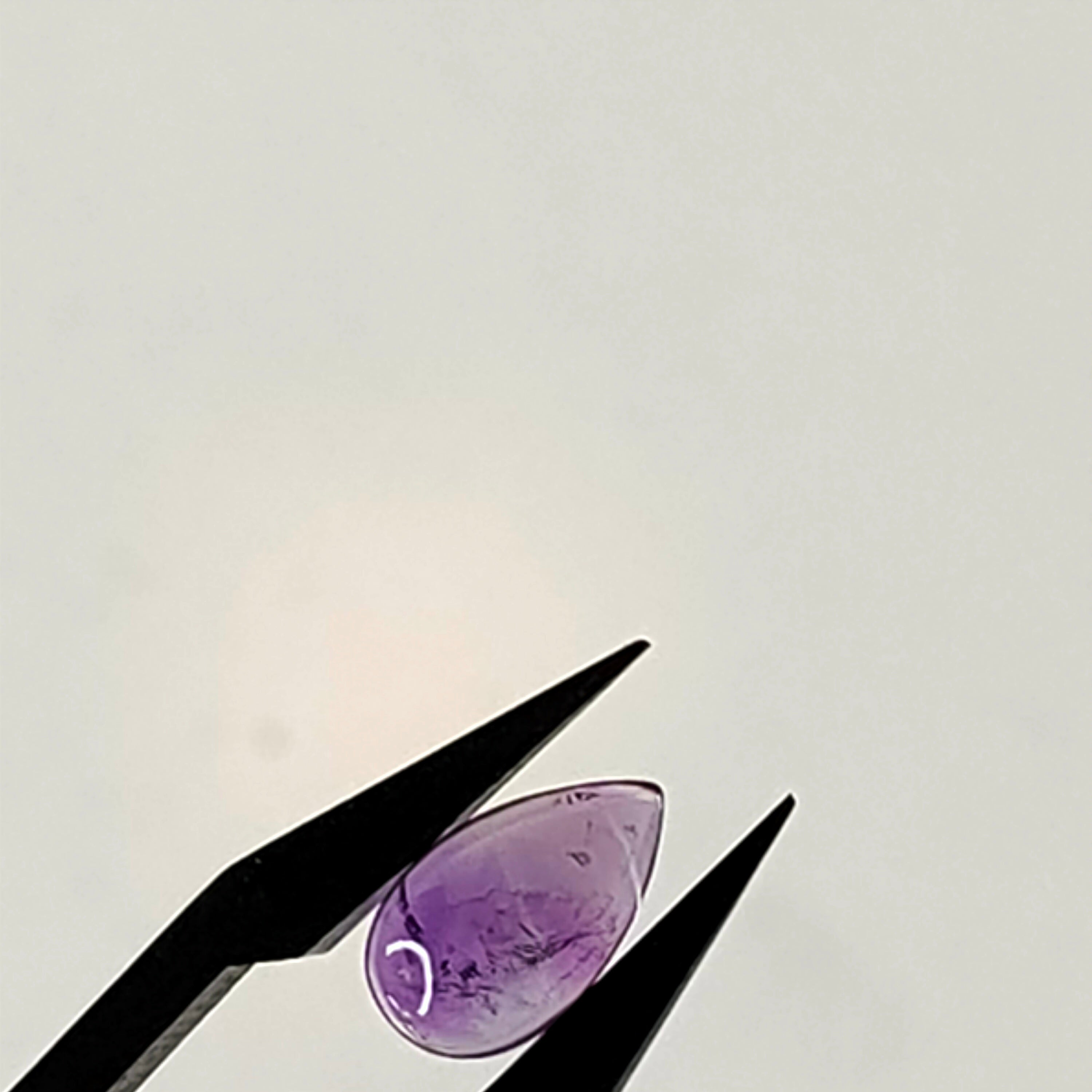 Amehtist 10x7x3.2 mm | cab. druppel | LE0051