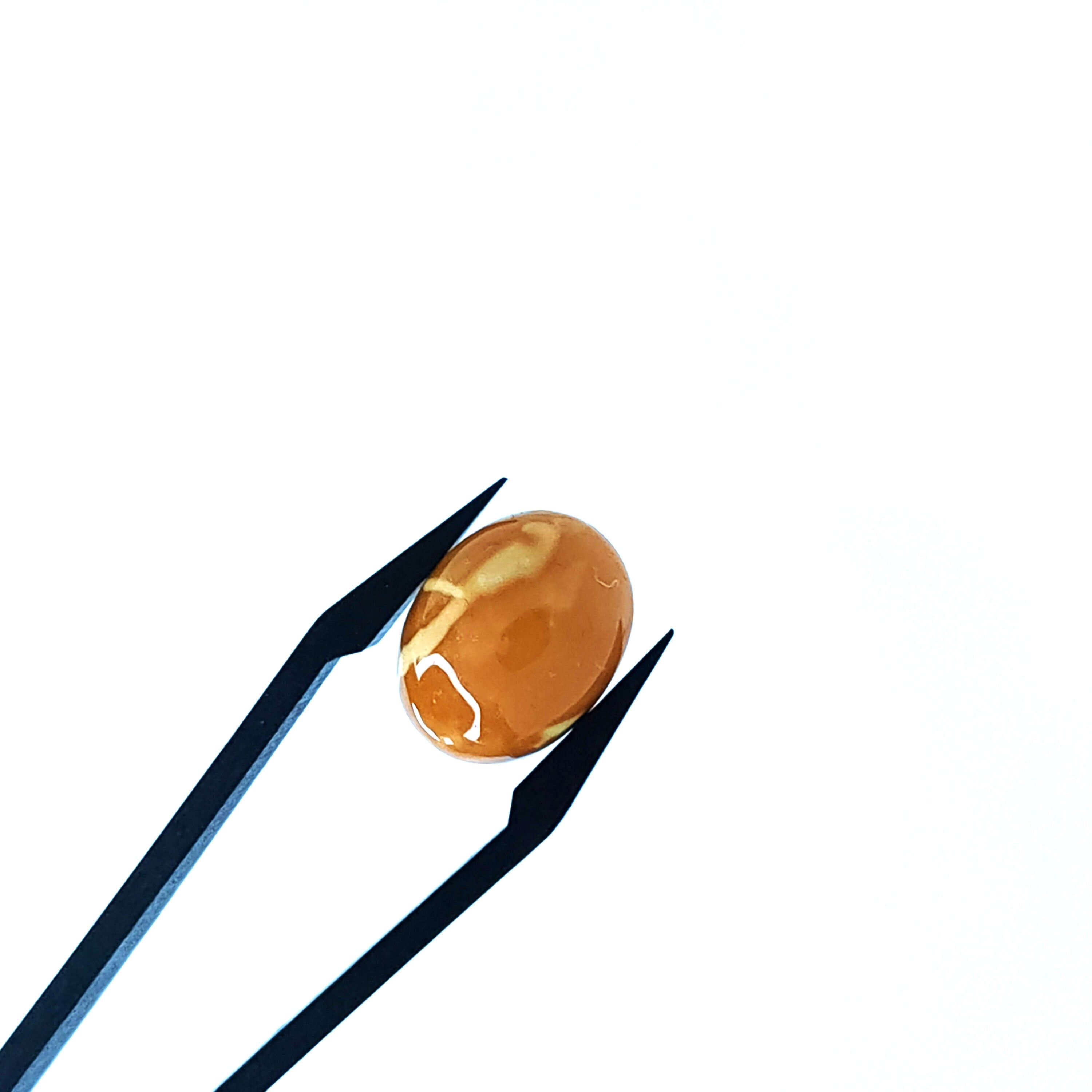 Barnsteen 12.4x16.3x6.8 mm | cab. ovaal | LE0088