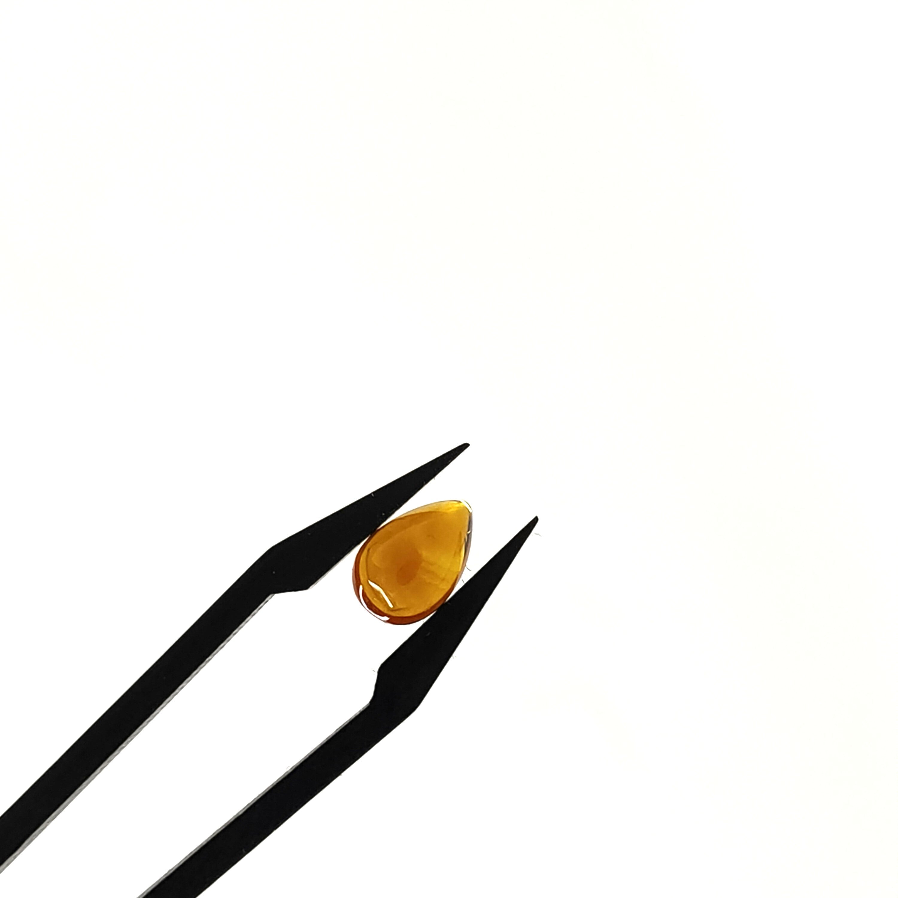 Citrien 6x9x4.1 mm | cab. druppel | LE0143