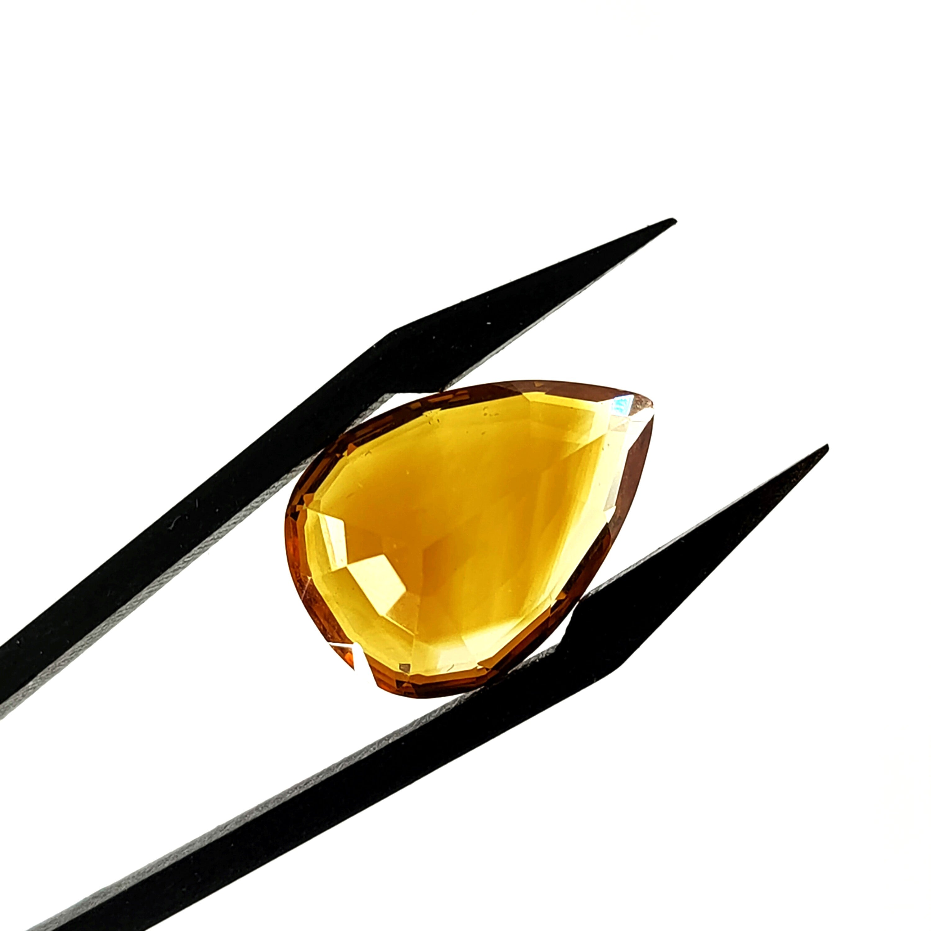 Citrien 13.2x18.3x8.2 mm | gef. druppel | LE0155