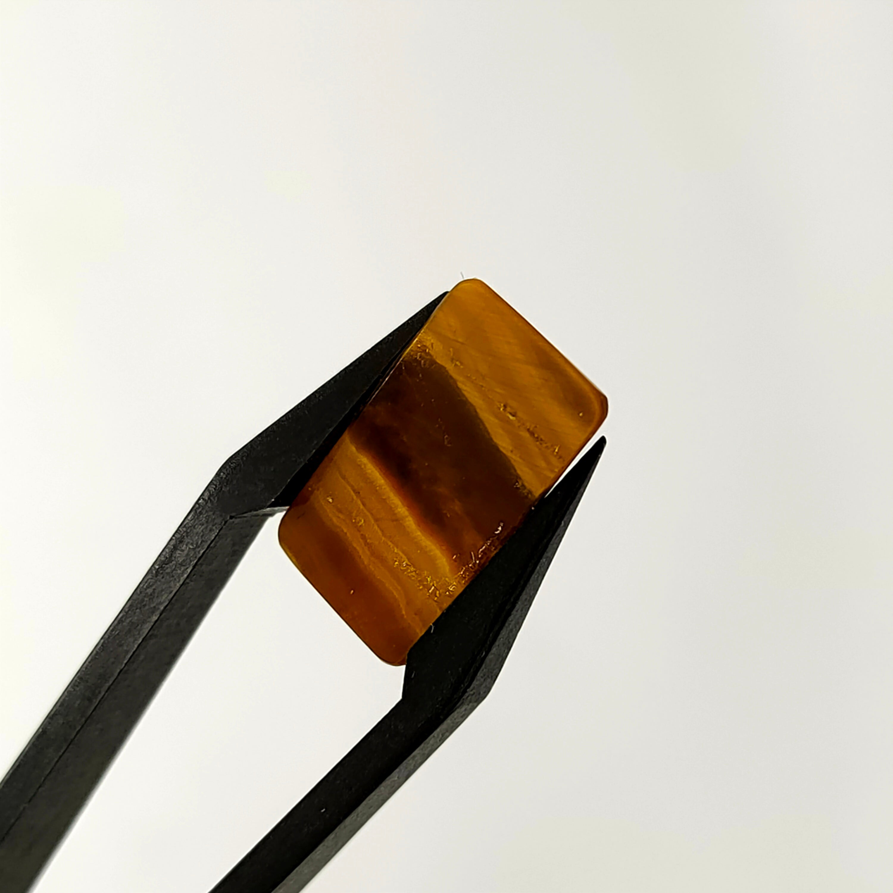 Tijgeroog 9.6x16.9x1.8  | plaat rechthoekig | LE0170