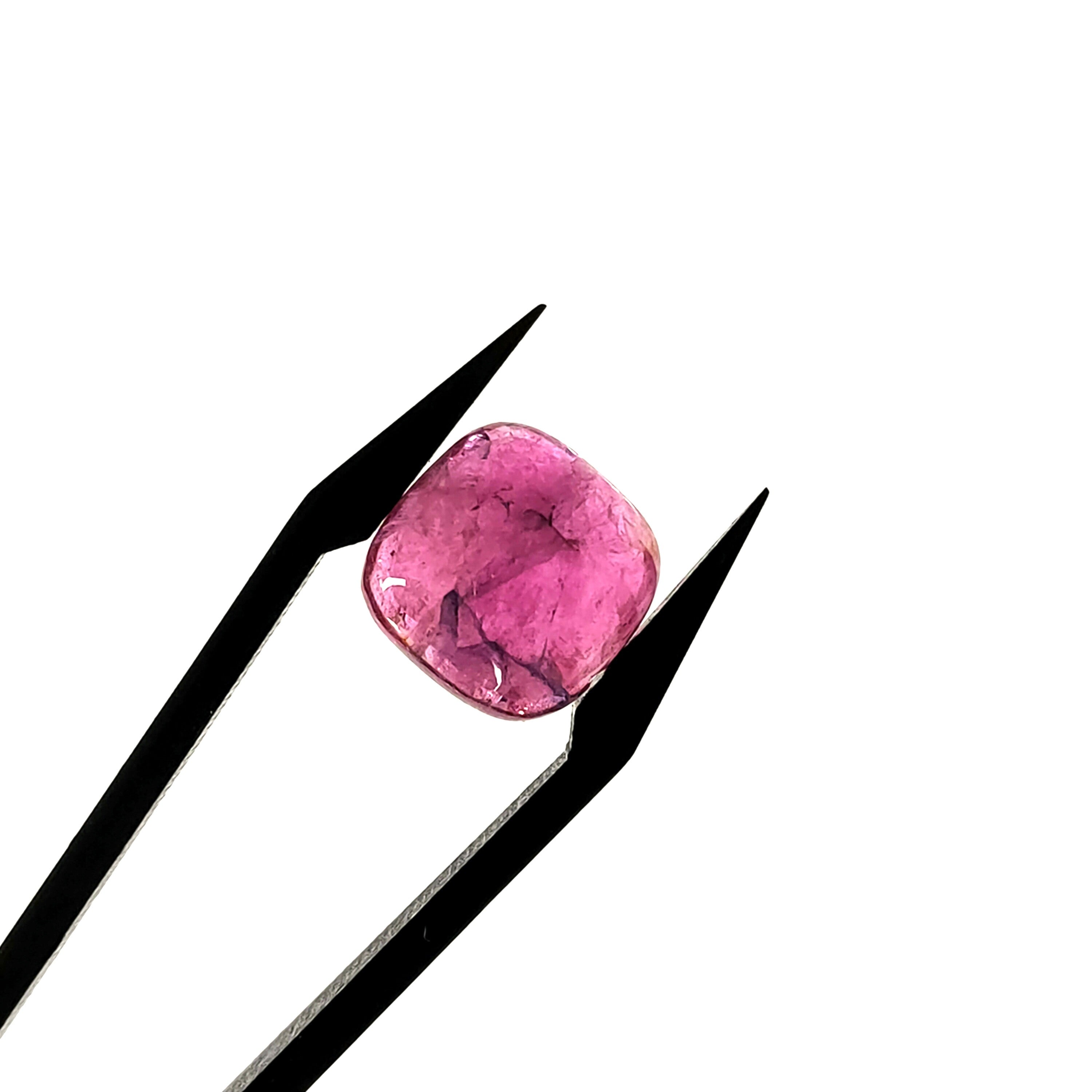 Tourmalijn 12x5,5 mm | cab. vierkant | LE0199