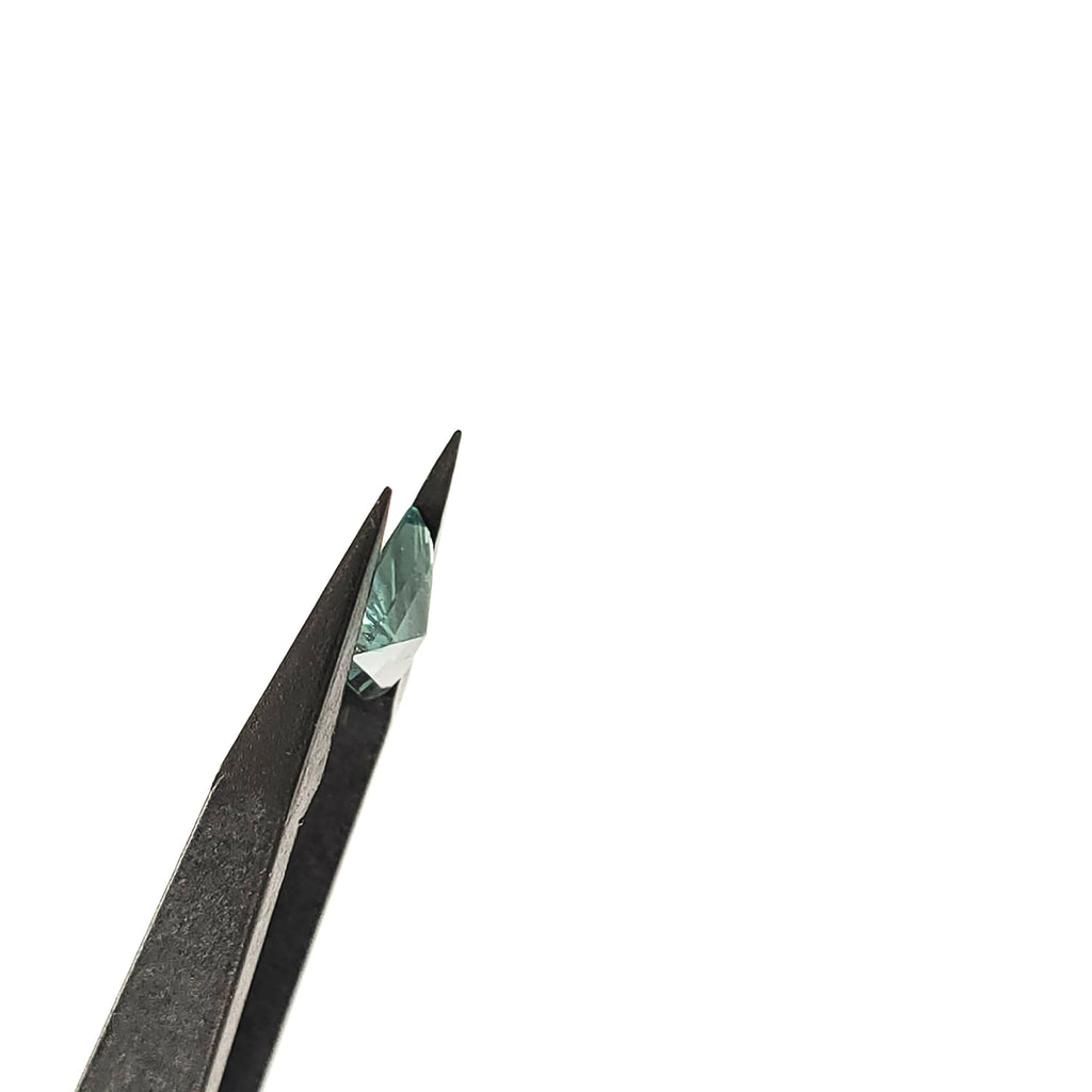 Tourmalijn 9,6x10,7x3,5 mm | cab. driehoekig | LE0202