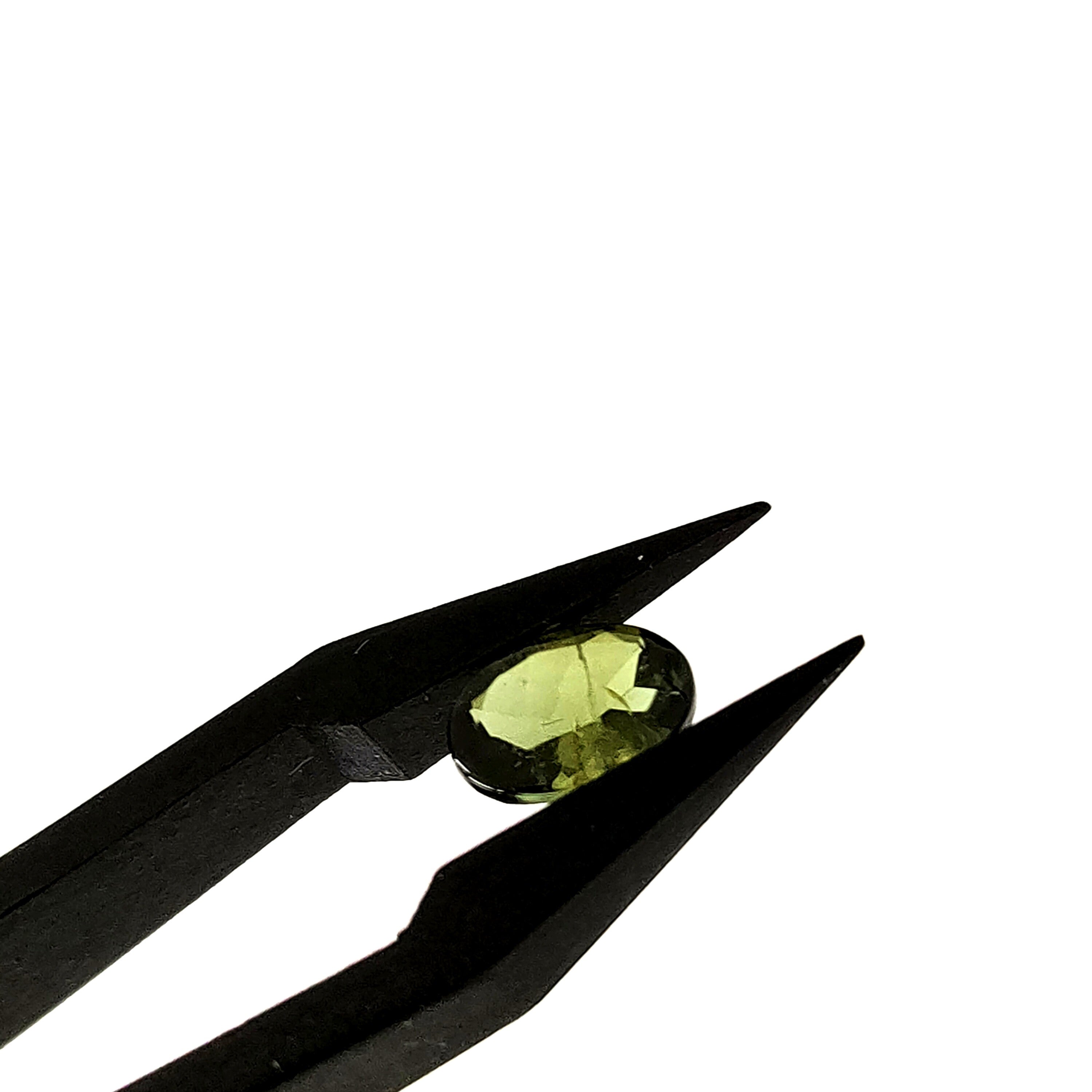 Tourmalijn 5,1x7,2x3,4 mm | gef. ovaal | LE0205