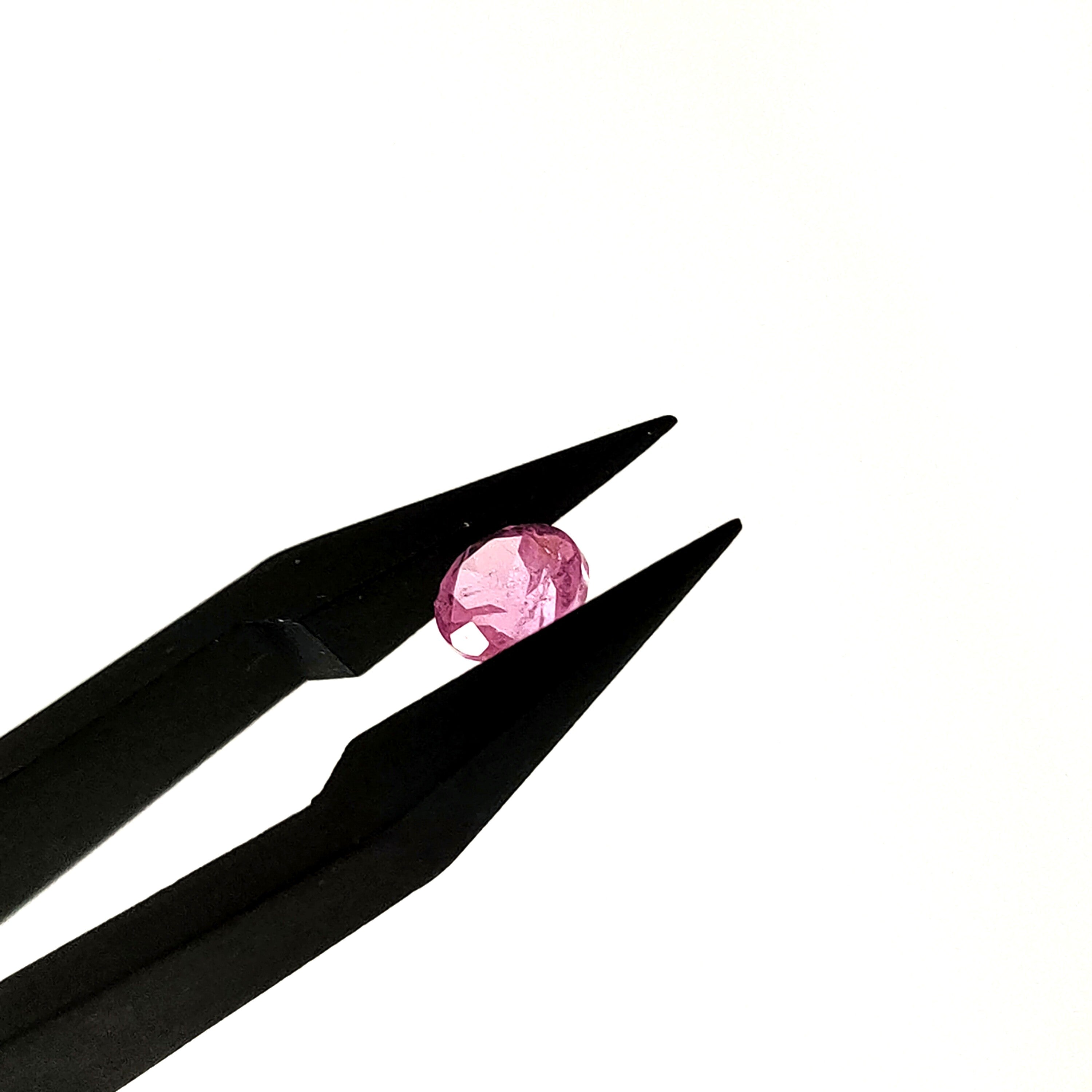 Tourmalijn 5x2.9 mm | gef. rond | LE0213