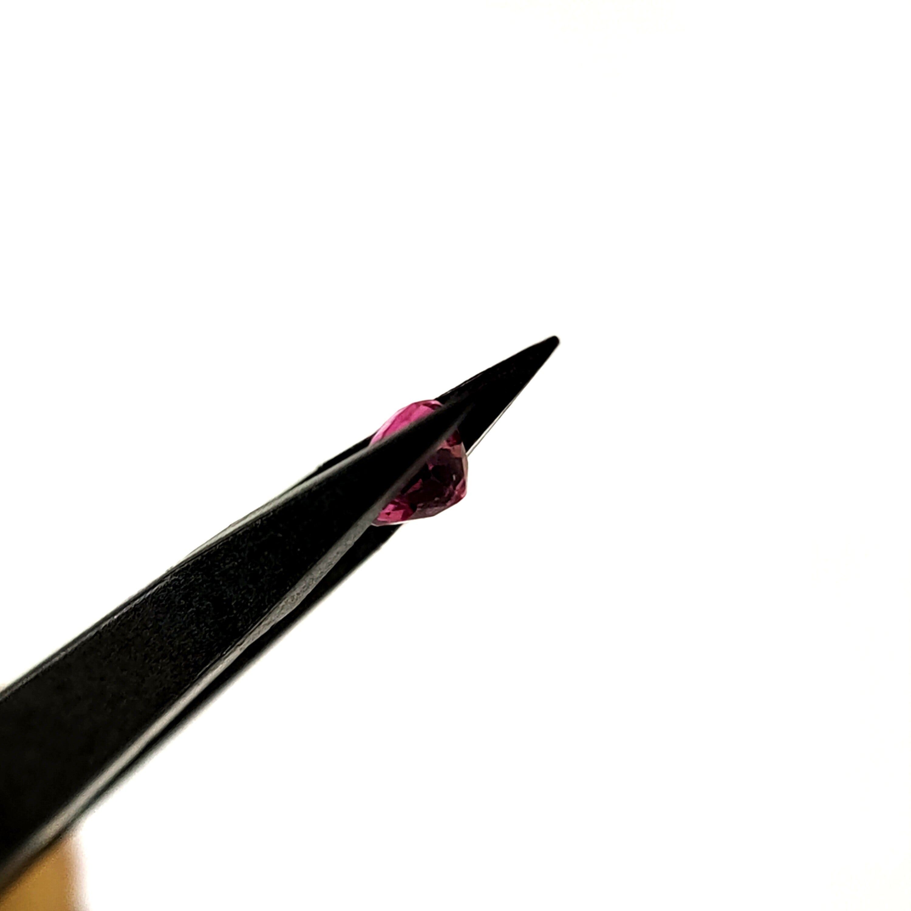 Tourmalijn 4.9x3.3 mm | gef. rond | LE0216