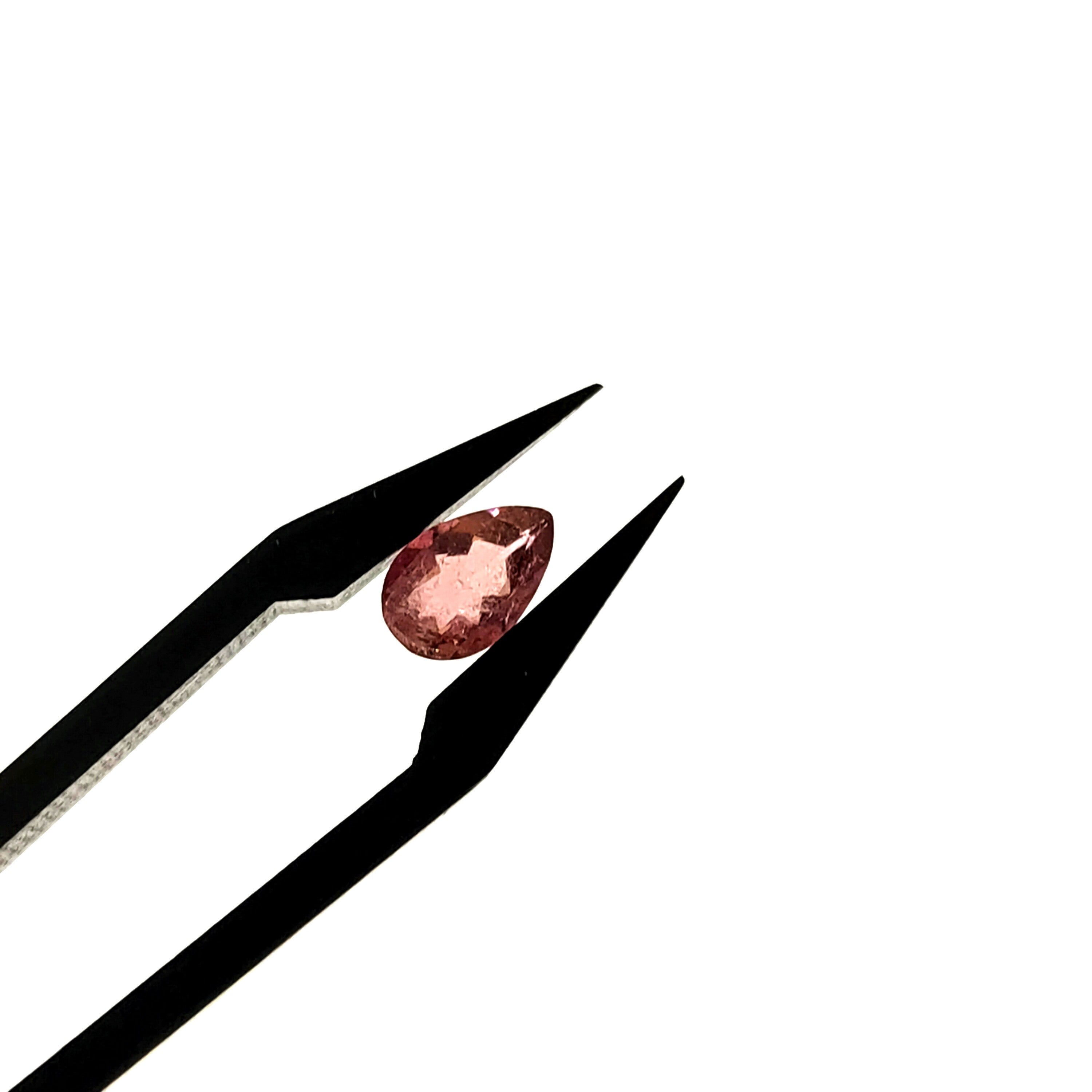 Tourmalijn 5x7,4x2,9 mm | gef. druppel | LE0217