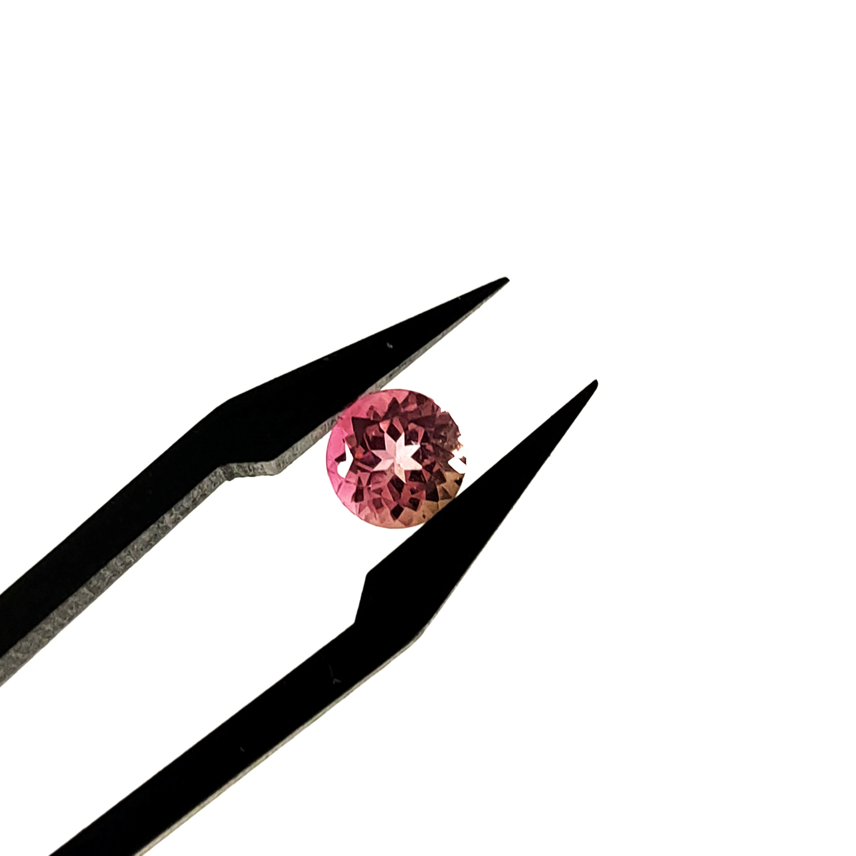 Tourmalijn 6x4.3 mm | gef. rond | LE0220