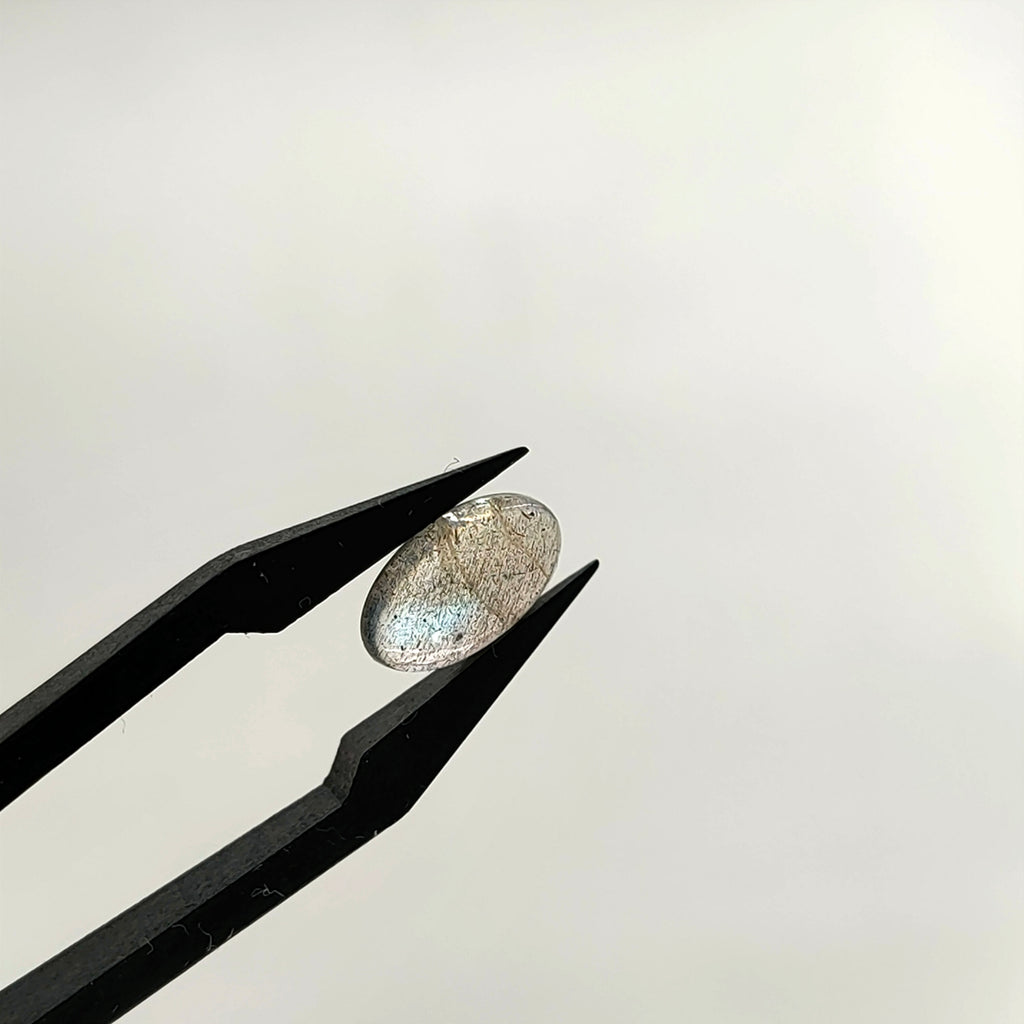 Labradoriet | 6x10x2.9 mm | cab. ovaal | LE376