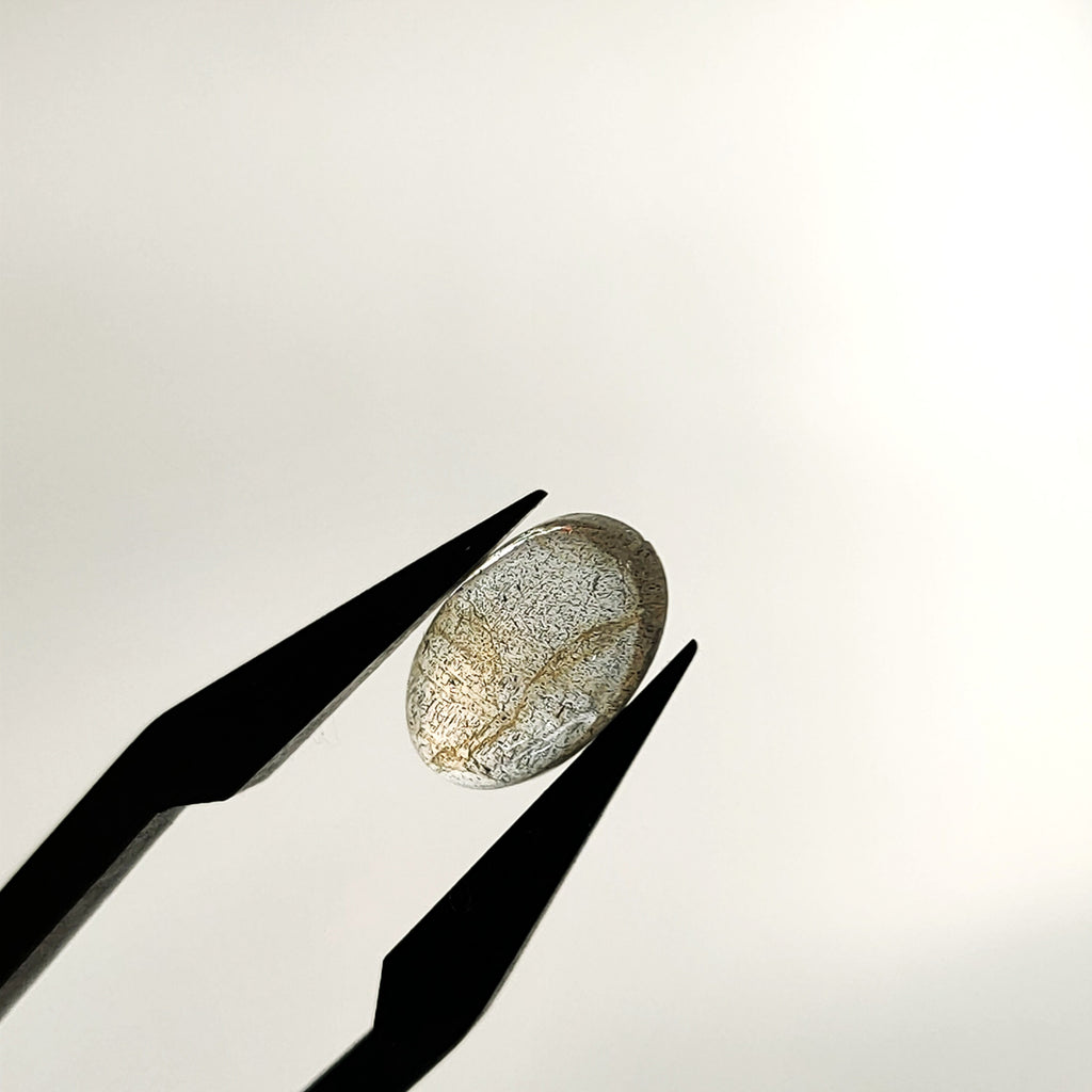 Labradoriet | 6.2x10x3.4 mm | cab. ovaal | LE377