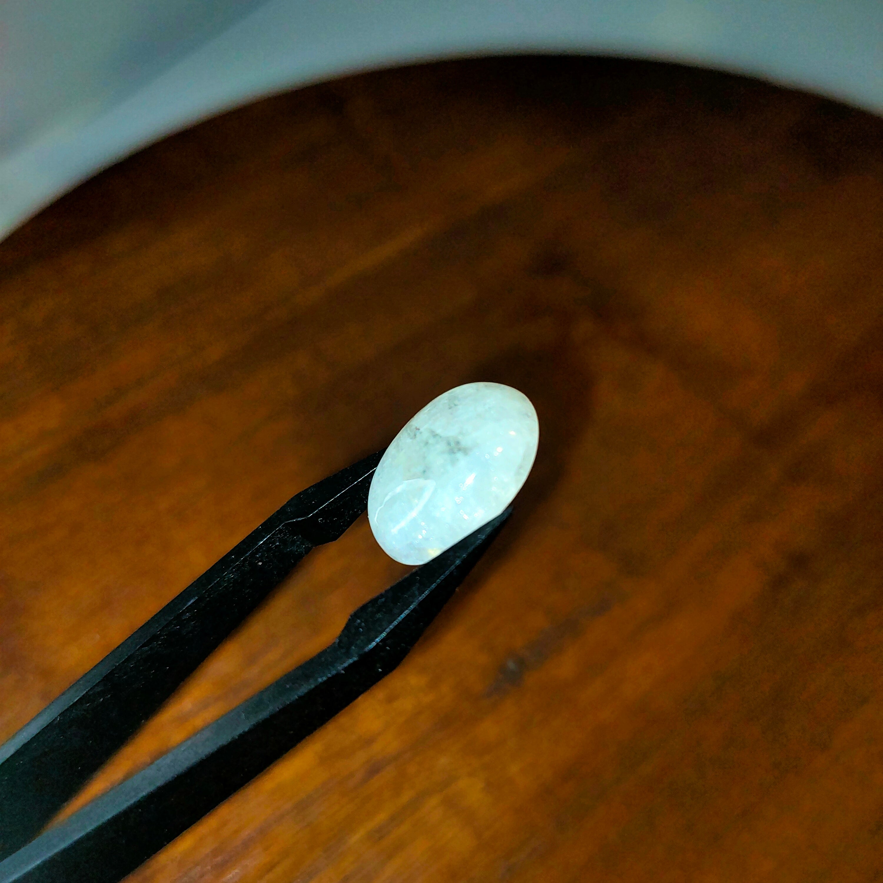 Maansteen  11.2x15.2x4.9mm | cab. ovaal  | LE306