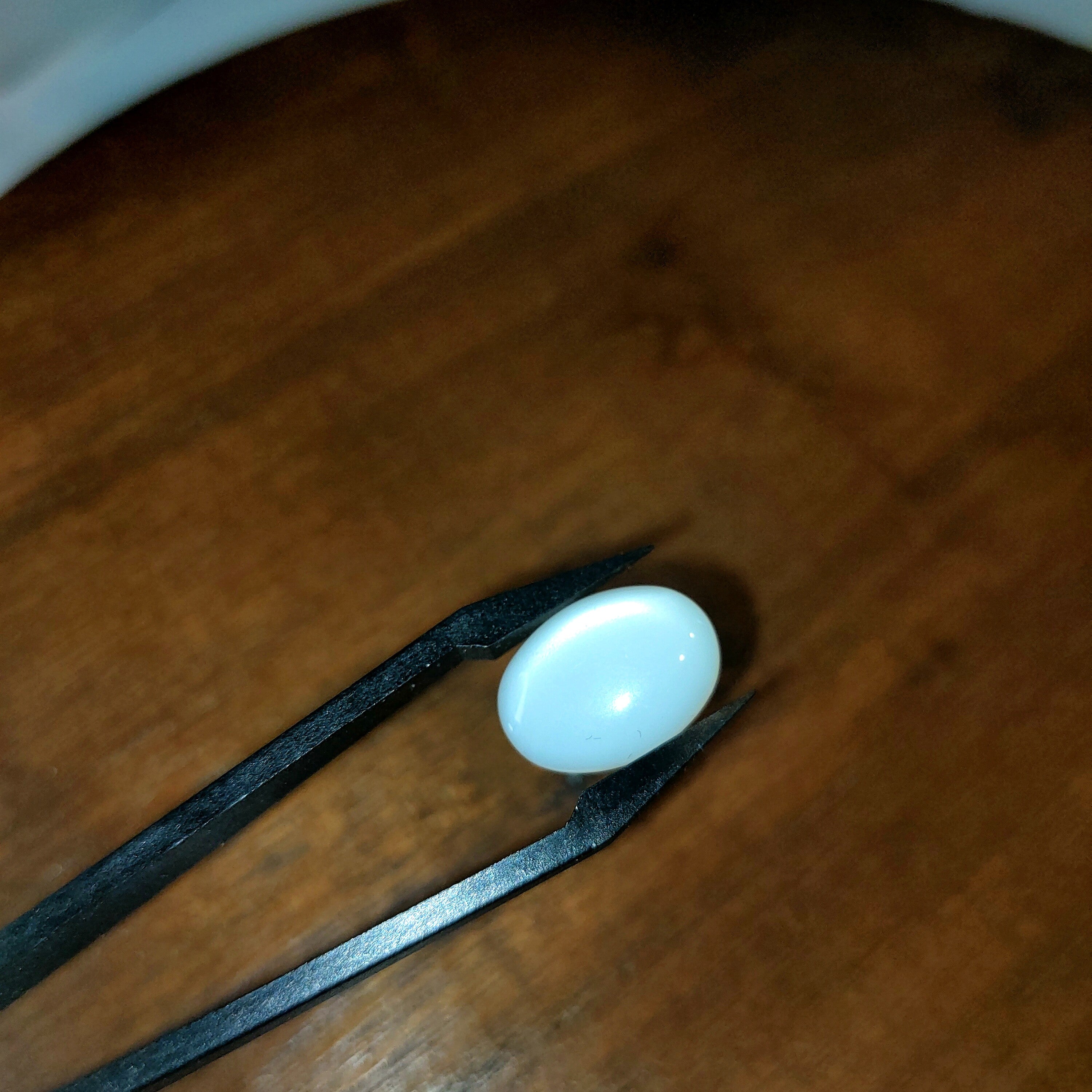 Maansteen  11x15.2x4.5mm | cab. ovaal  | LE308