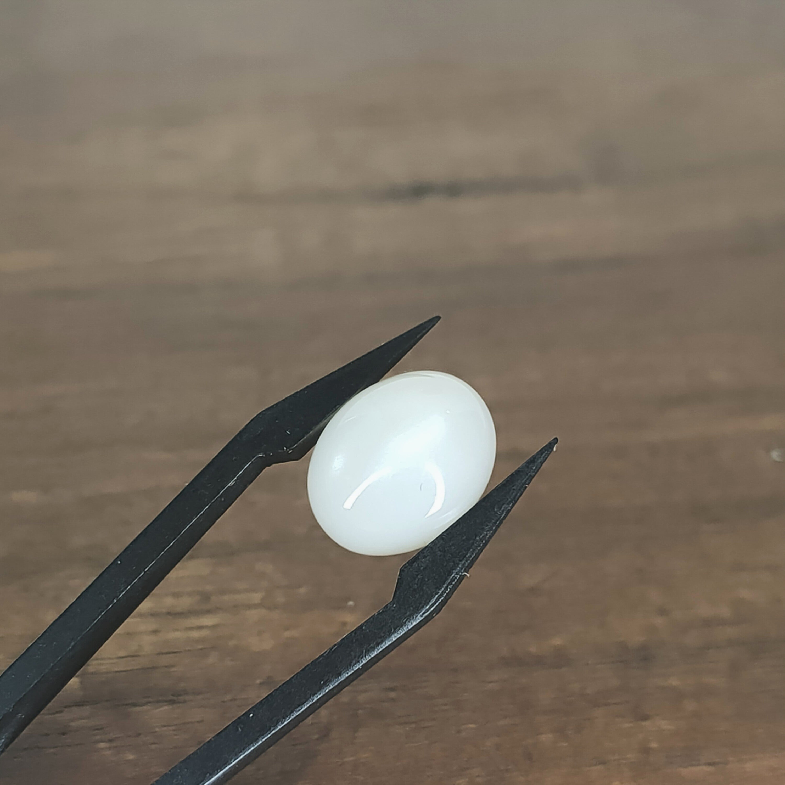 Maansteen 11x15.2x6.6 mm | cab. ovaal  | LE314