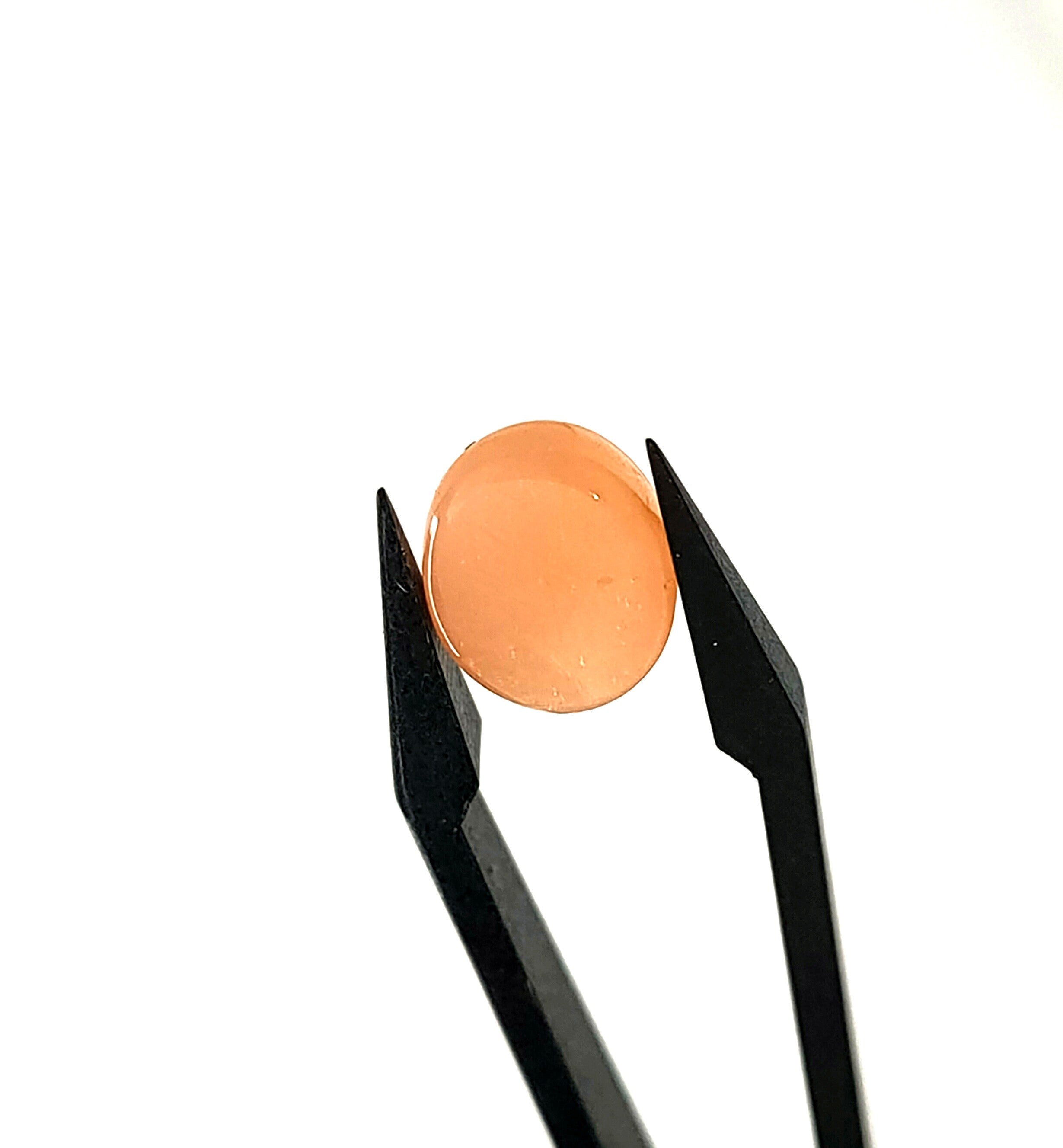 Maansteen 11.3x9.3x6.6mm | cab. ovaal  | LE317