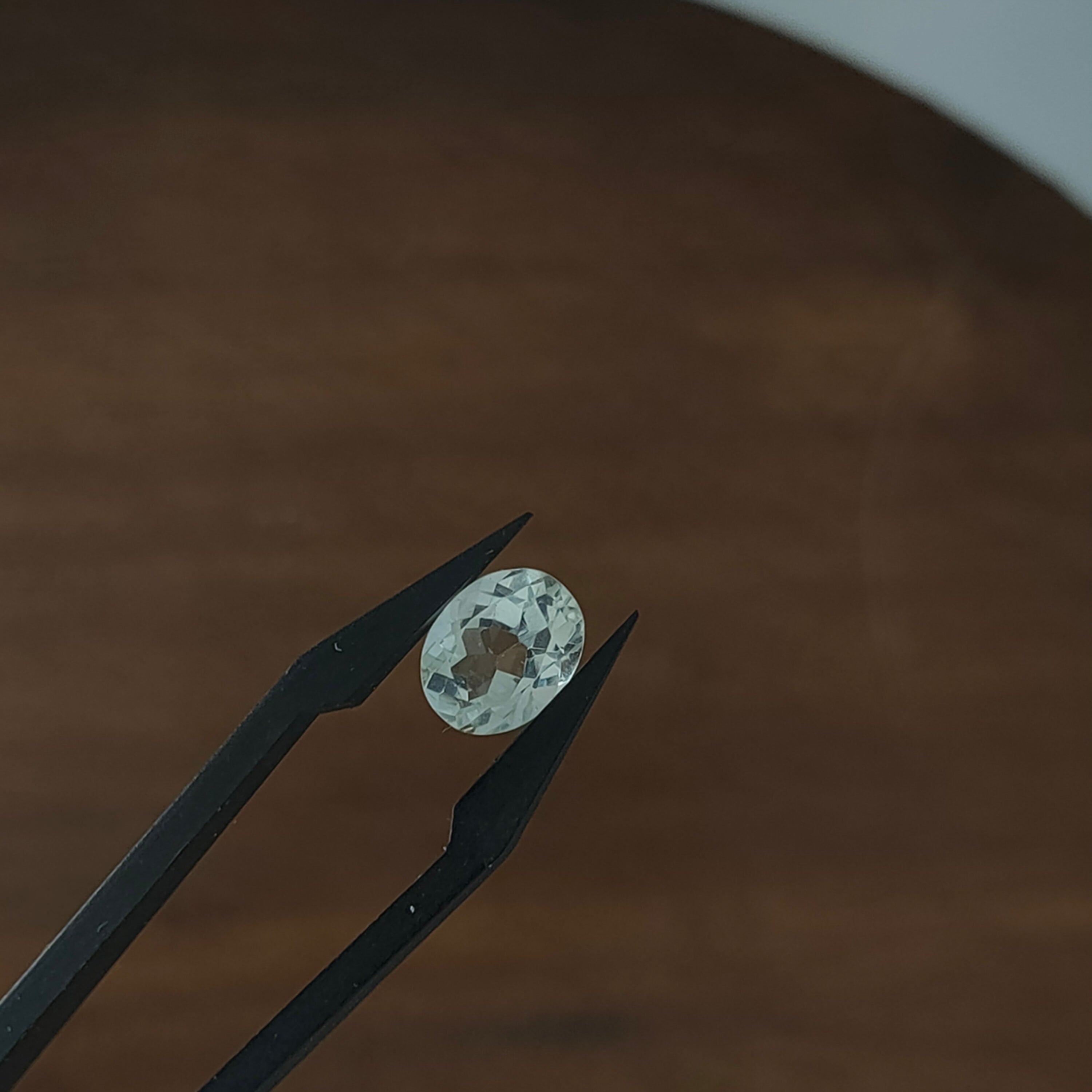 Prasioliet 9*8*5 | gef. Ovaal sample | LE364