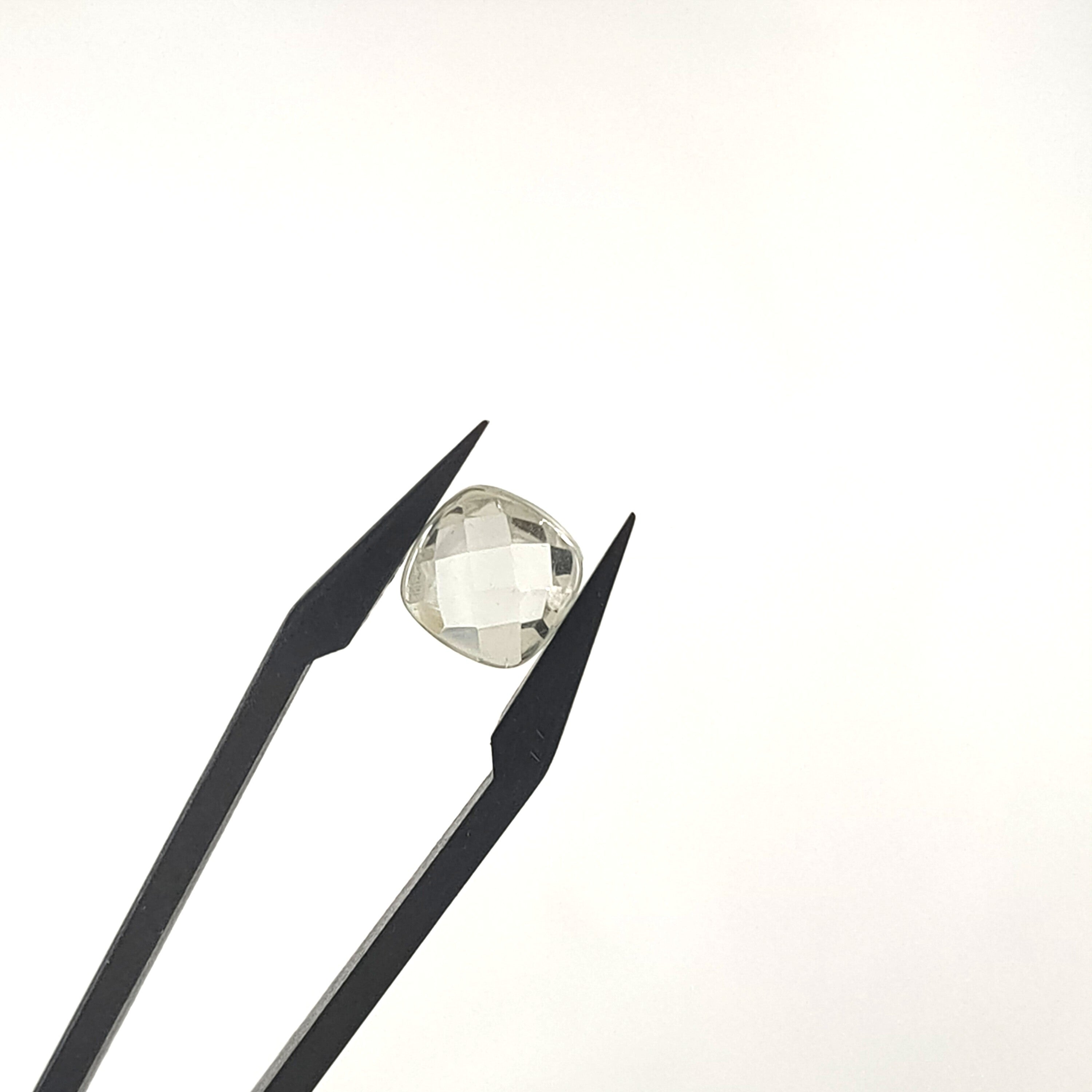 Prasioliet 8.2*4 | cab. Vierkant  | LE367