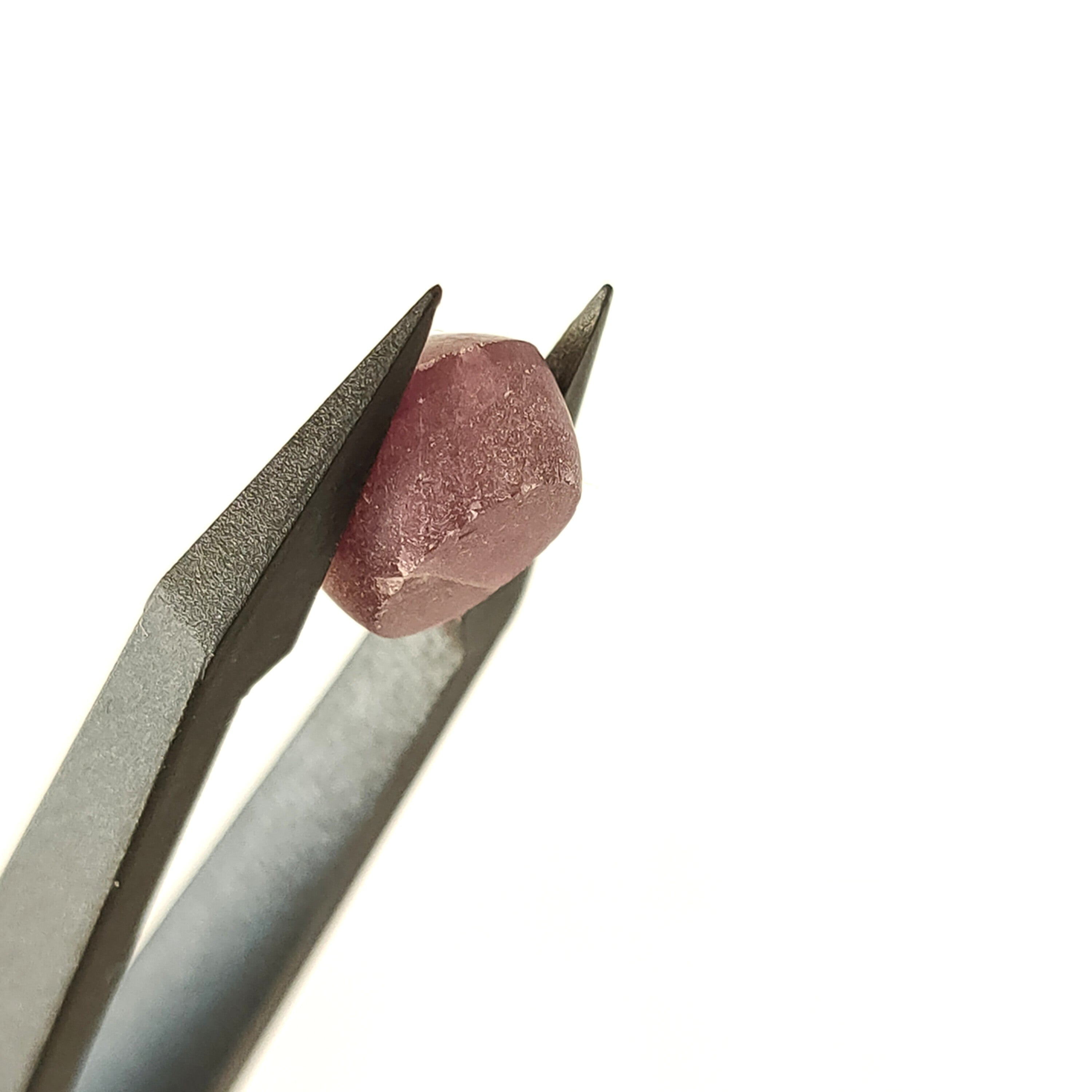 Robijn 8.1*11.1*7.8 | cab. Ovaal | LE251