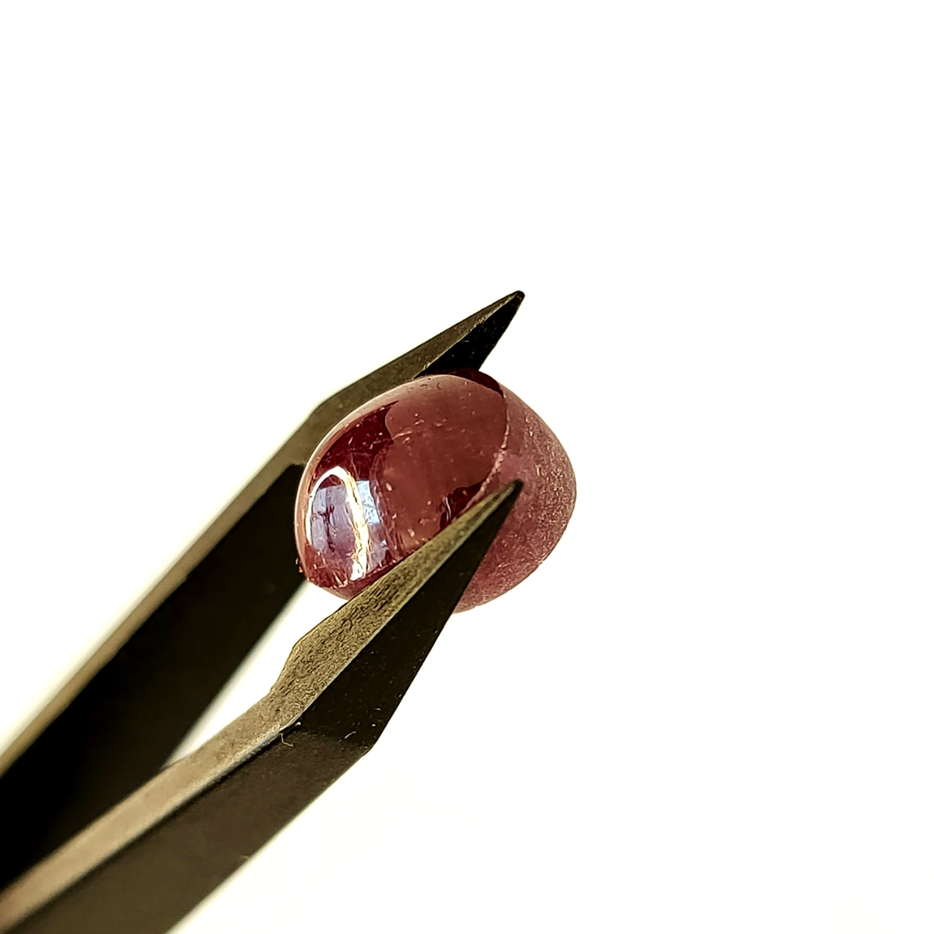 Robijn 8.1*11.1*7.8 | cab. Ovaal | LE251