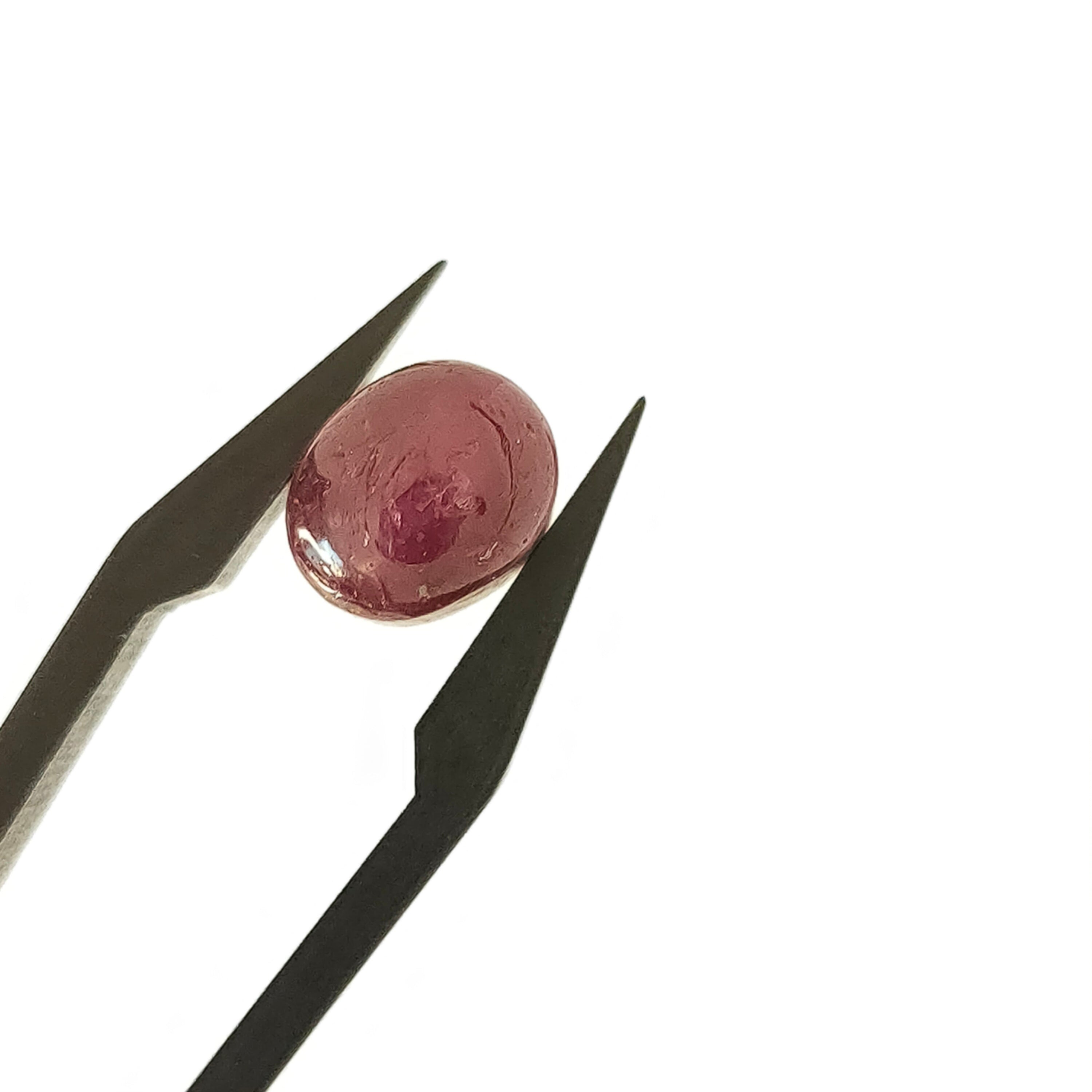 Robijn 7.6*9.3*7.2 | cab. Ovaal | LE252