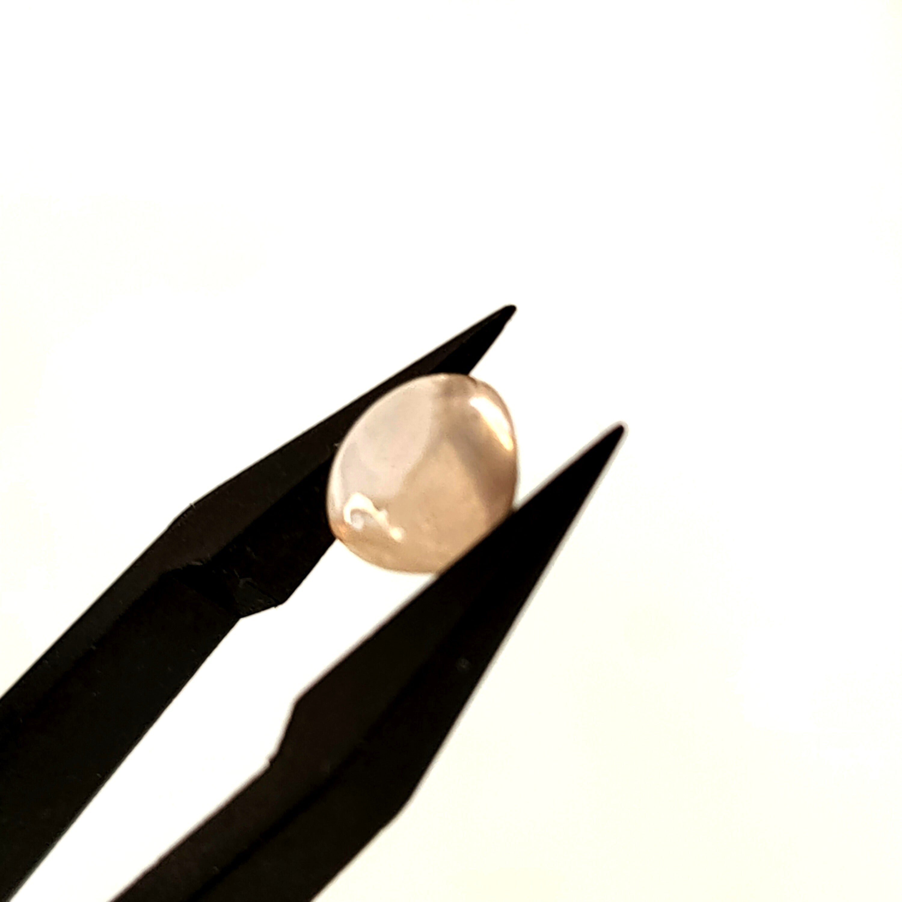 Rozekwarts 7*7.7*3.8 mm | cab. Driehoekig  | LE270