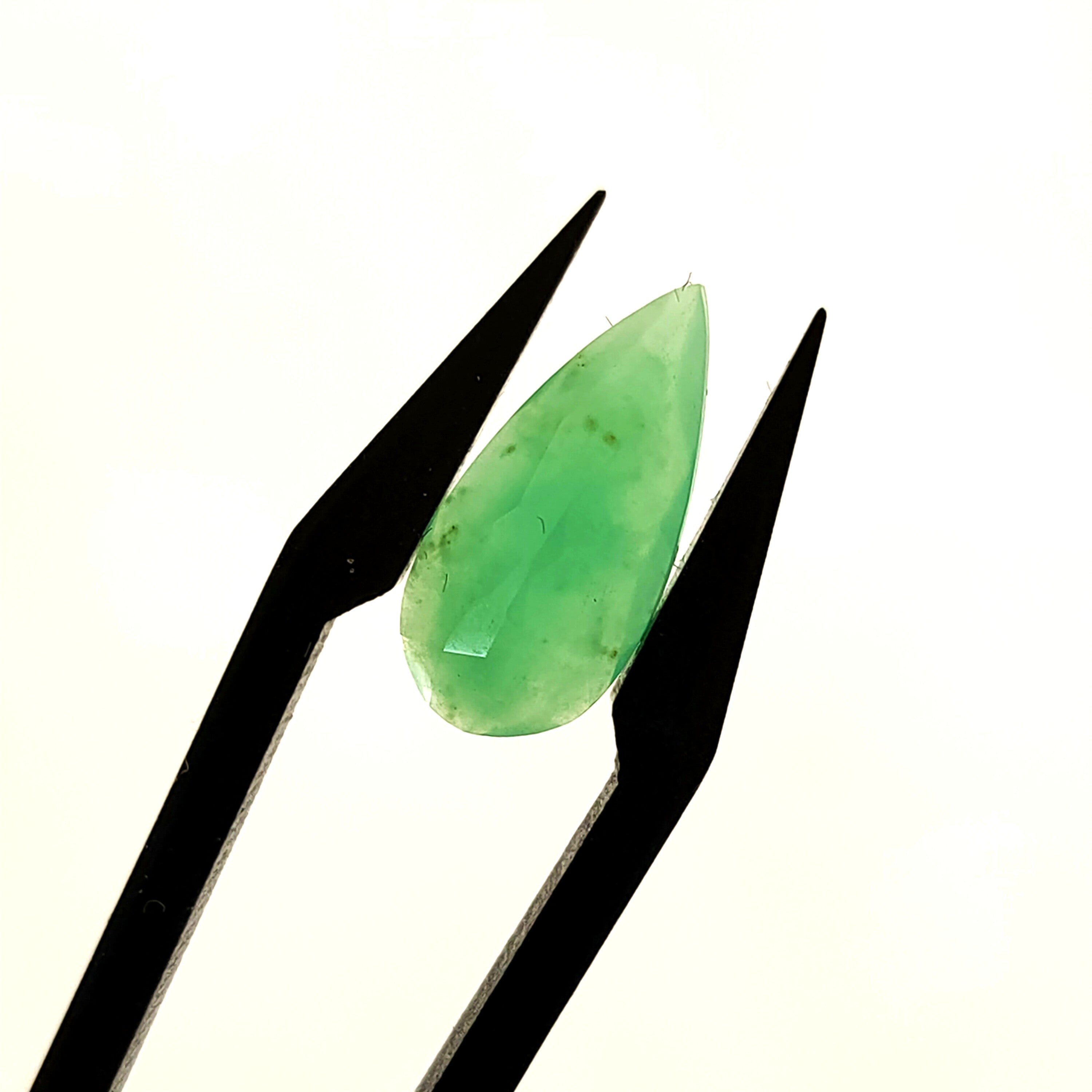 Chrysopraas | 7.2*15*4 | gef. Druppel | LE443