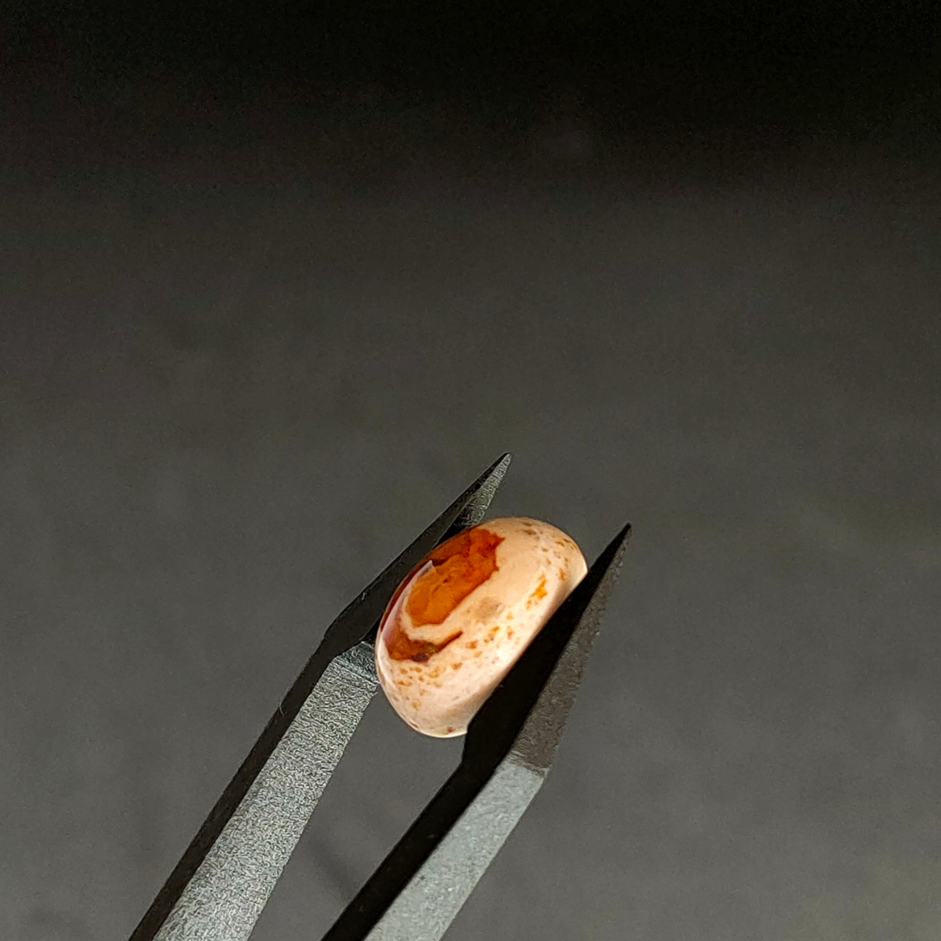 LE335 | Vuur Opaal 10.5*13.1*5.5mm | cab. ovaal