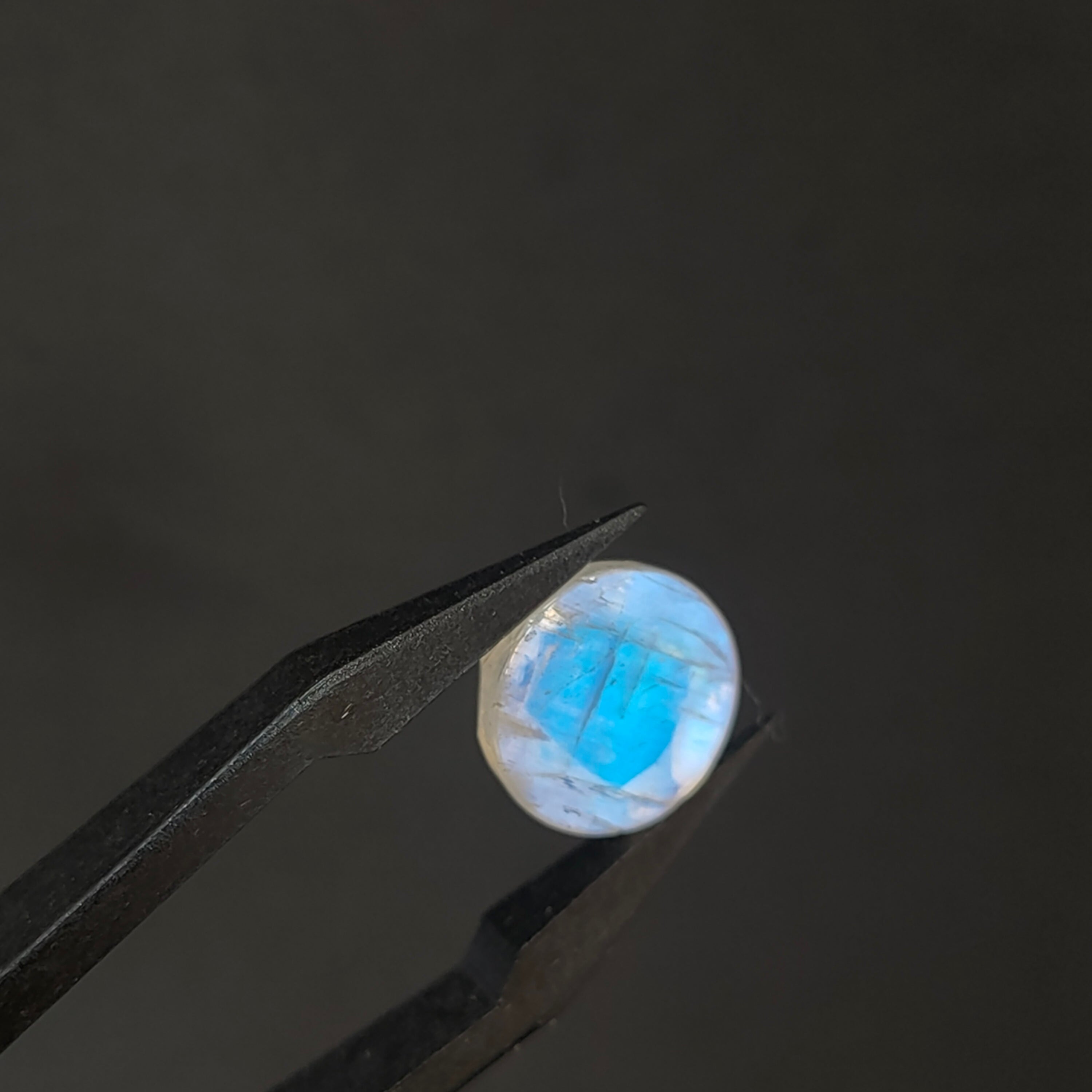 Maansteen 11x5 mm | cab. rond | LE609