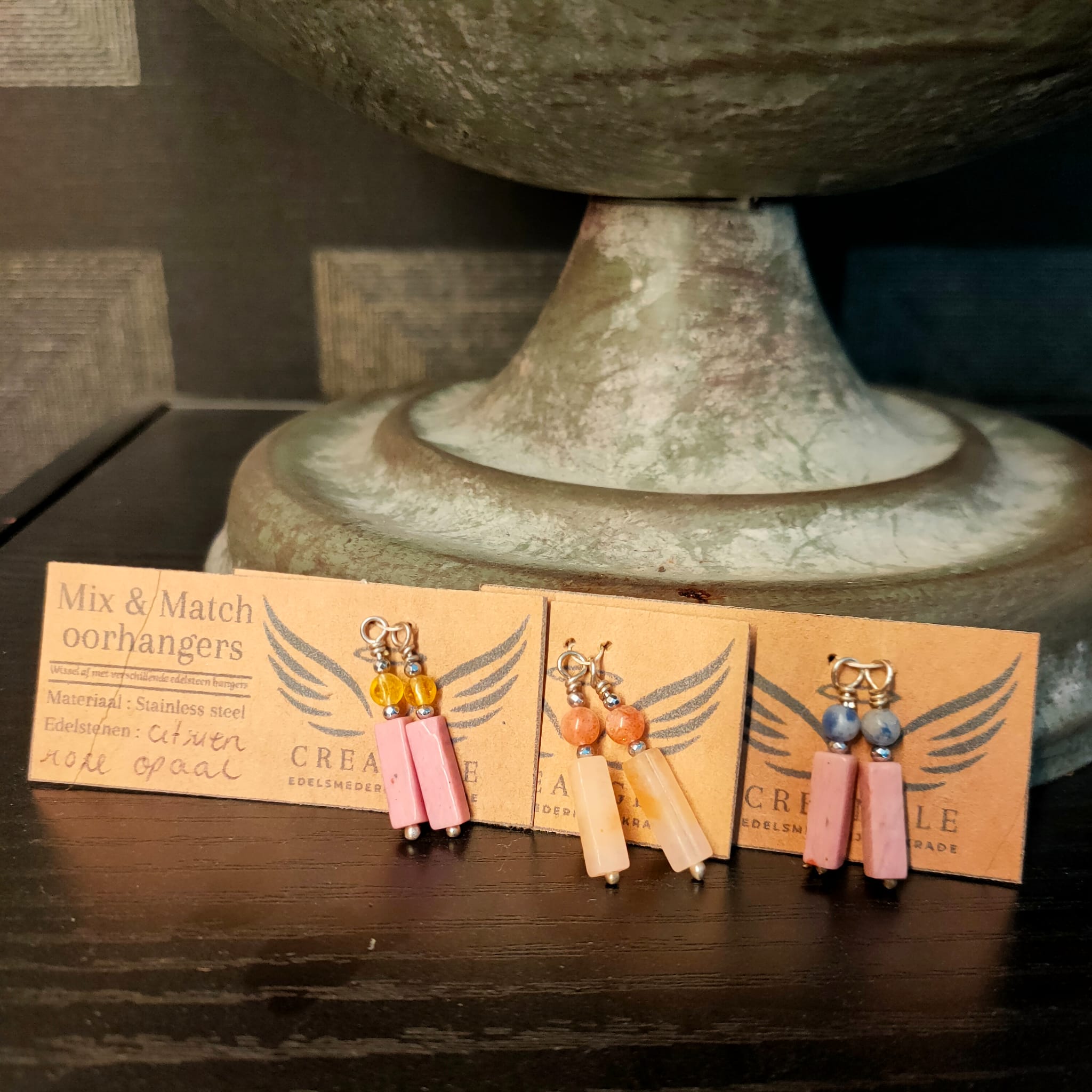 MIX & MATCH -  pink hanger set van 3