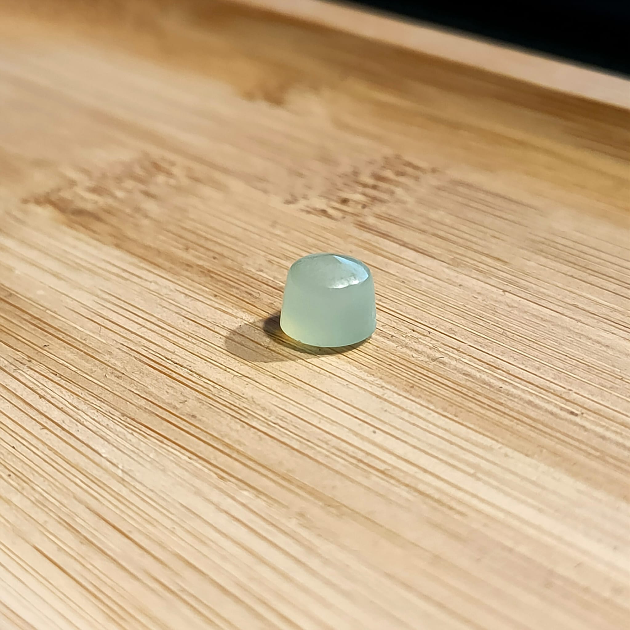 Agaat cab. kegel 7.7 x 6.7 mm