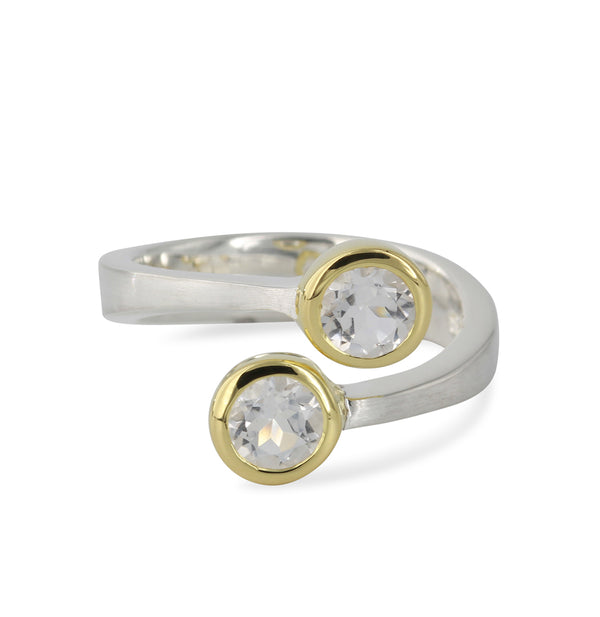 Elara – Bergkristal ring in zilver en 18 karaat verguld
