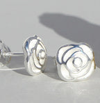 PRE ORDER - Zilveren oorstekers 'Rose'