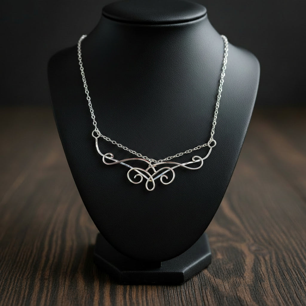 Elarion - zilveren collier met verbonden hanger